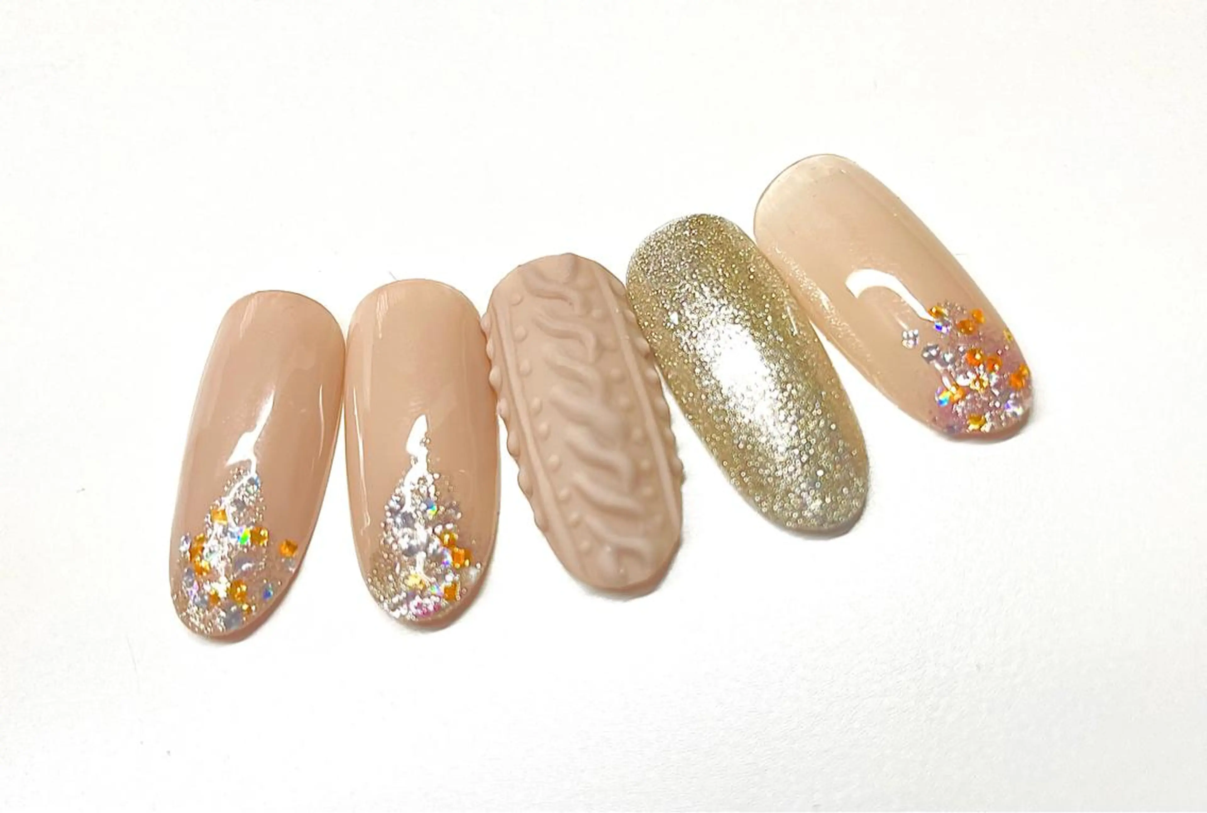 セミロング 上村 ひかりの眉毛・アイブロウイメージ