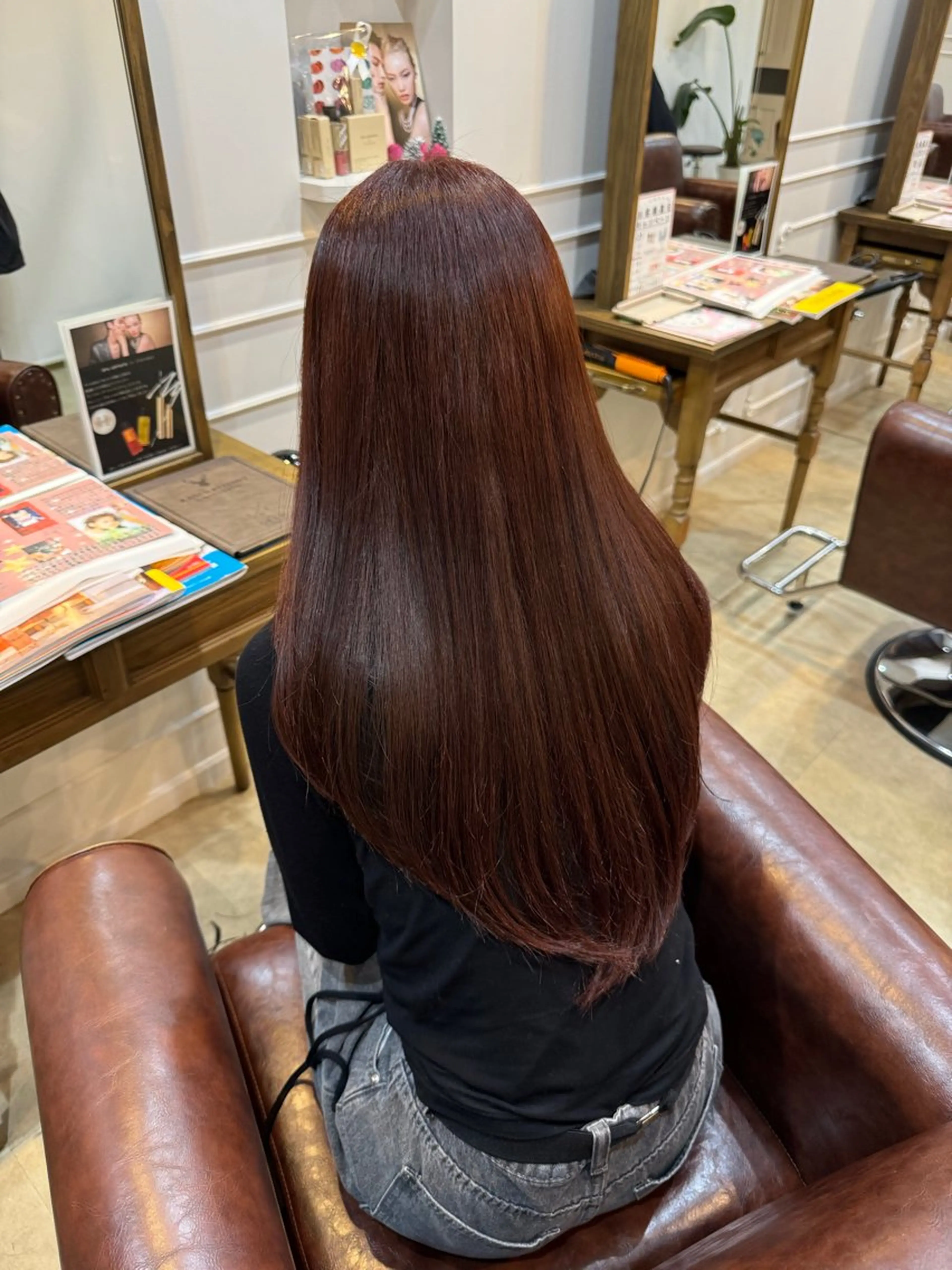 ロング カラー ヘアカラー トリートメント houda marinのヘアスタイル