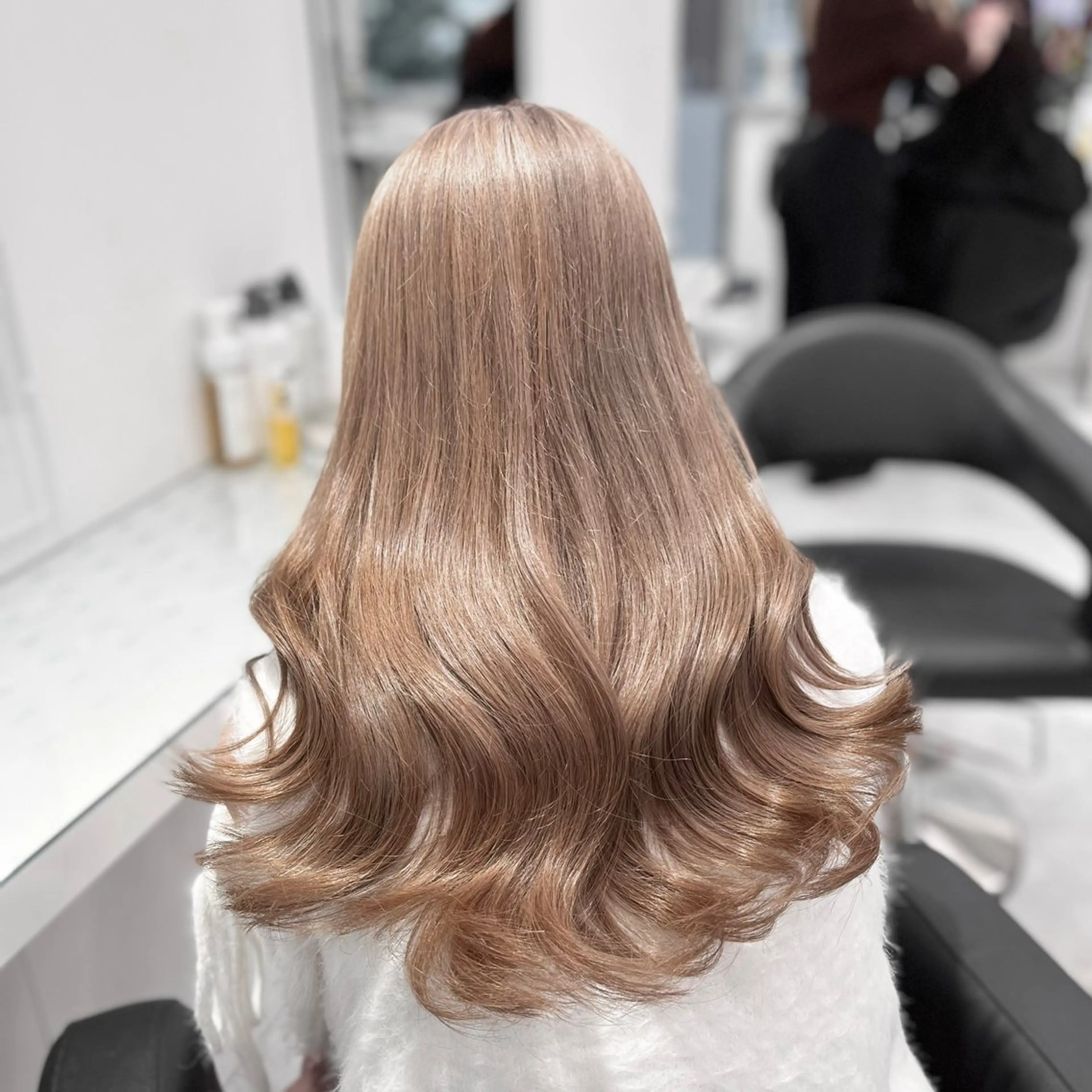 セミロング カラー パーマ ヘアアレンジ メンズ ヘアカラー トリートメント ♡ 𝐑𝐈𝐎♡のヘアスタイル