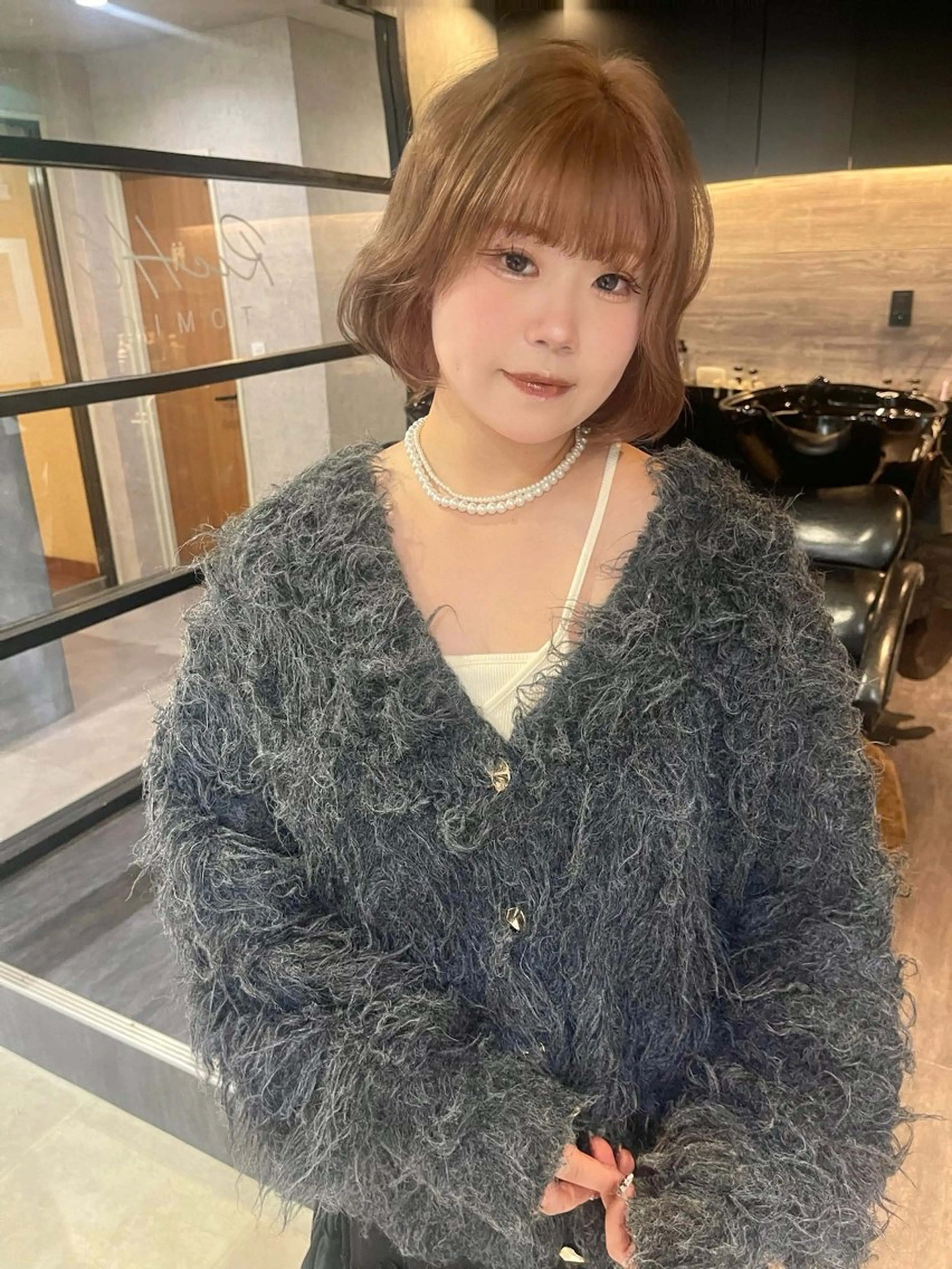 ミディアム レイヤーカット/韓国 /艶髪/ダブルカラーのヘアスタイル