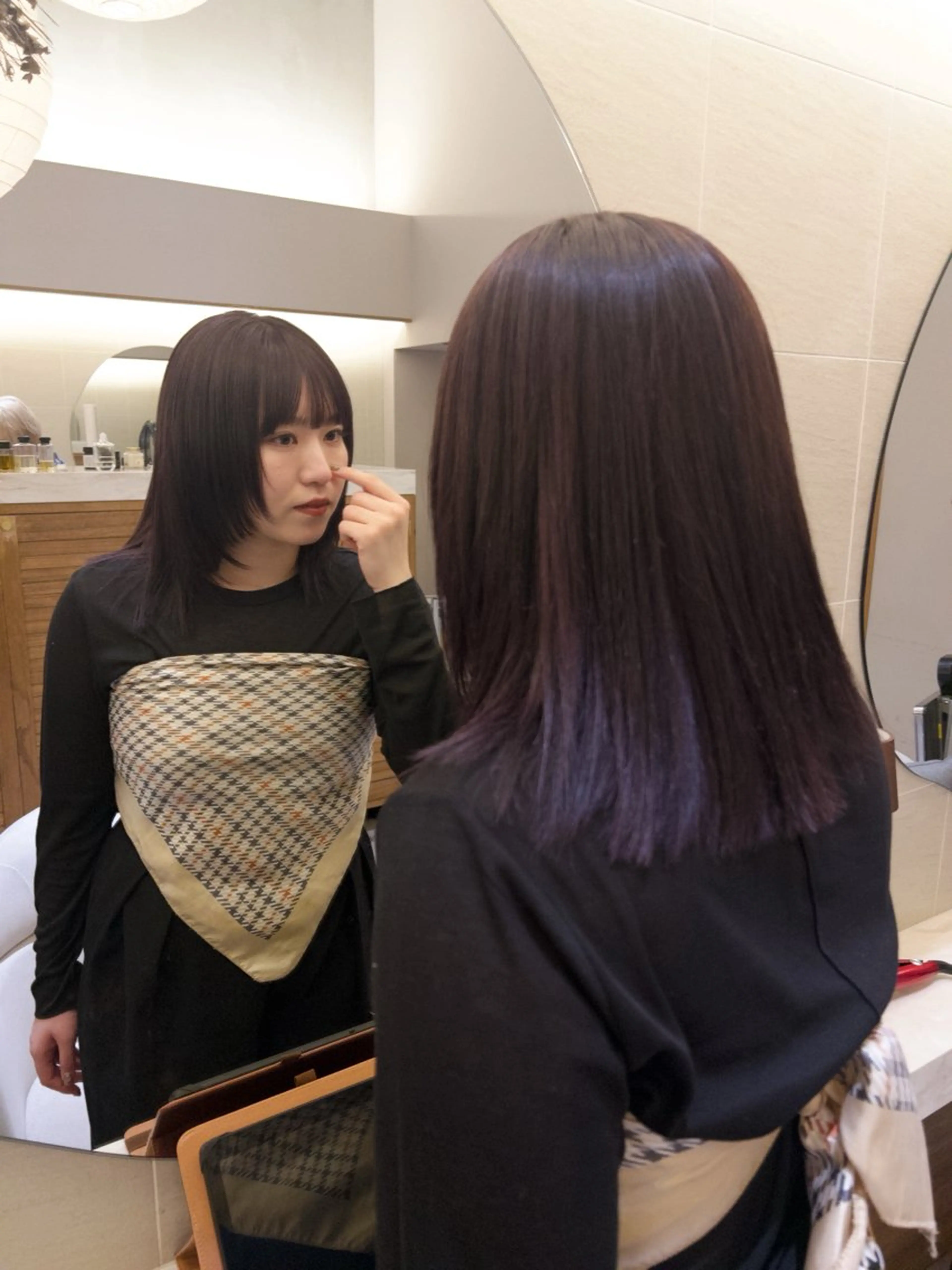 ミディアム ミディアムパーマ ヘアカラー yiye   神宮前所属・manami /ショ ート/カットモデルのヘアスタイル