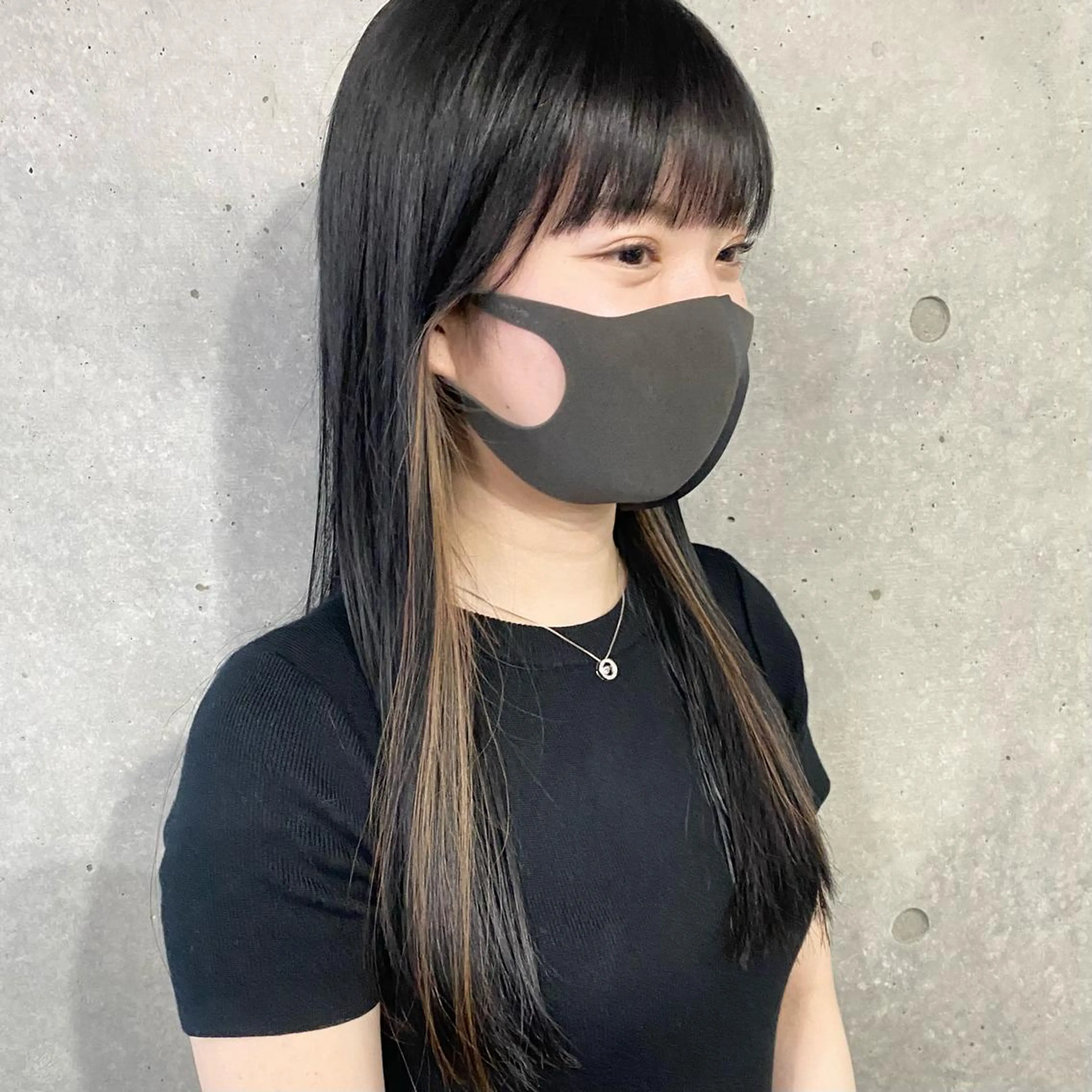 ロング カラー 黒髪 ブリーチ ブルーカラー ブルーブラック ハイライトカラー 卒業式お呼ばれ🕊️ ヘアセット✴︎ミキのヘアスタイル