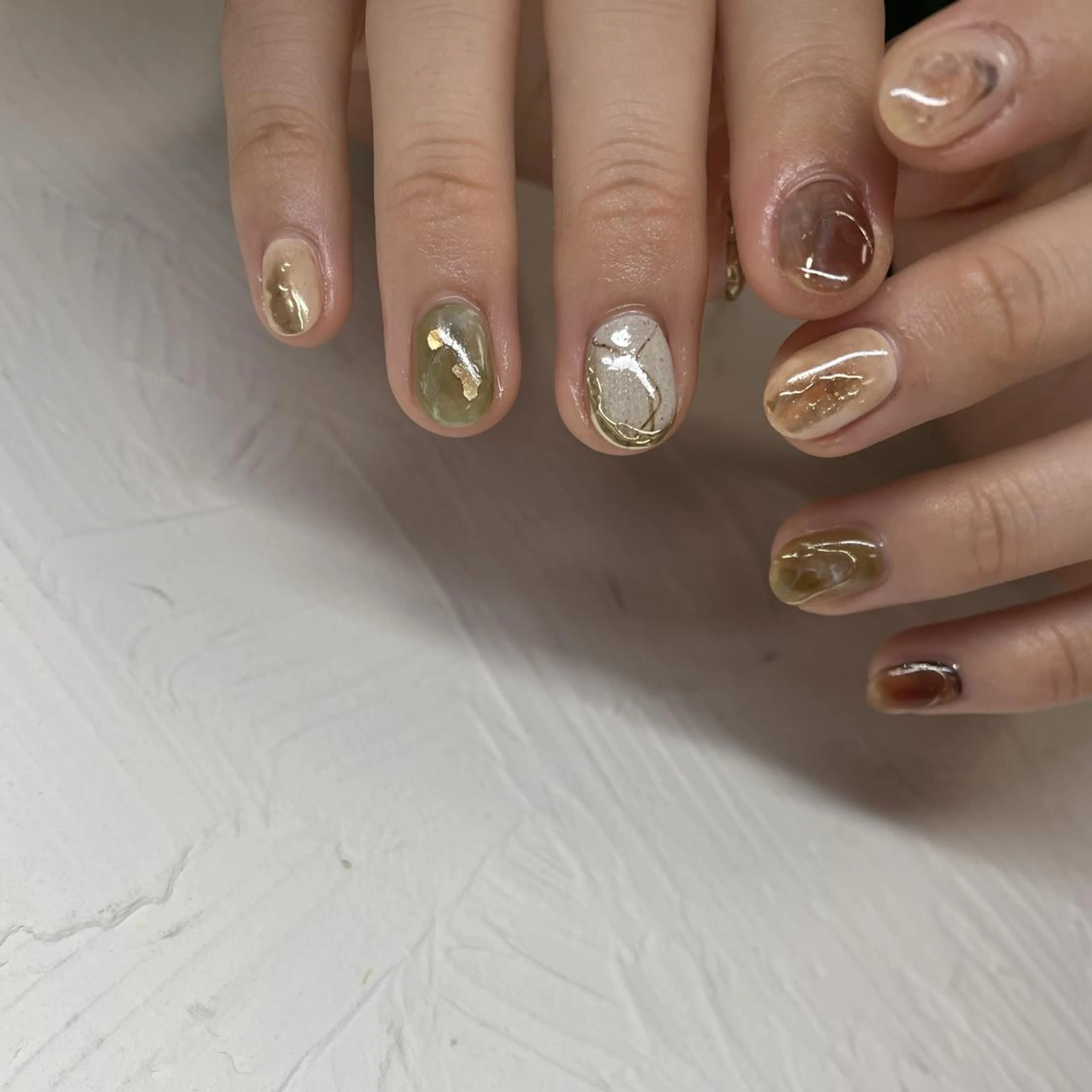 ネイル p.o.n.所属・🫧aku🫧 自由が丘／フィルインのネイルデザイン