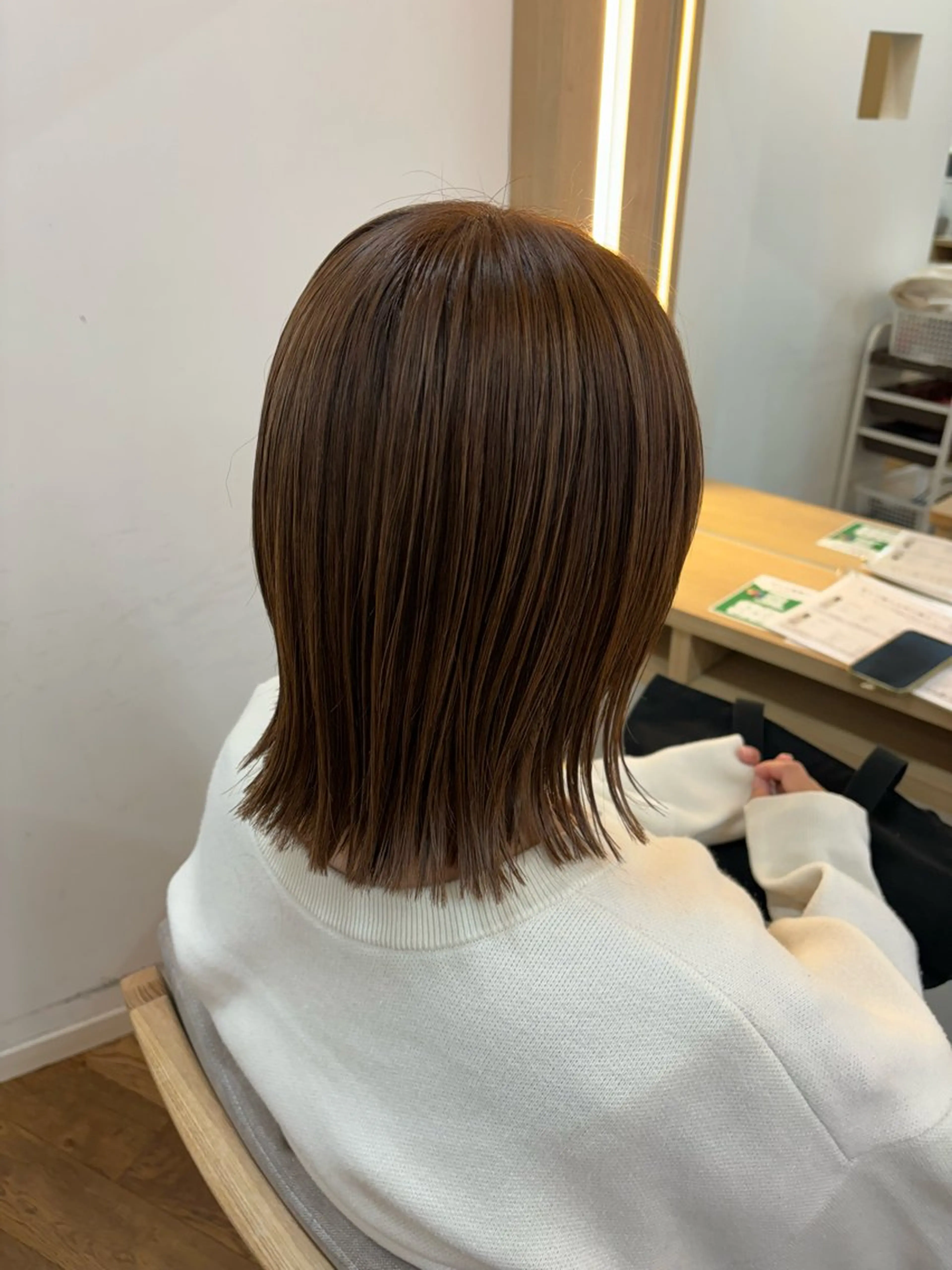 ミディアム カラー ボブ 外ハネヘア 韓国ヘア sasugaのヘアスタイル