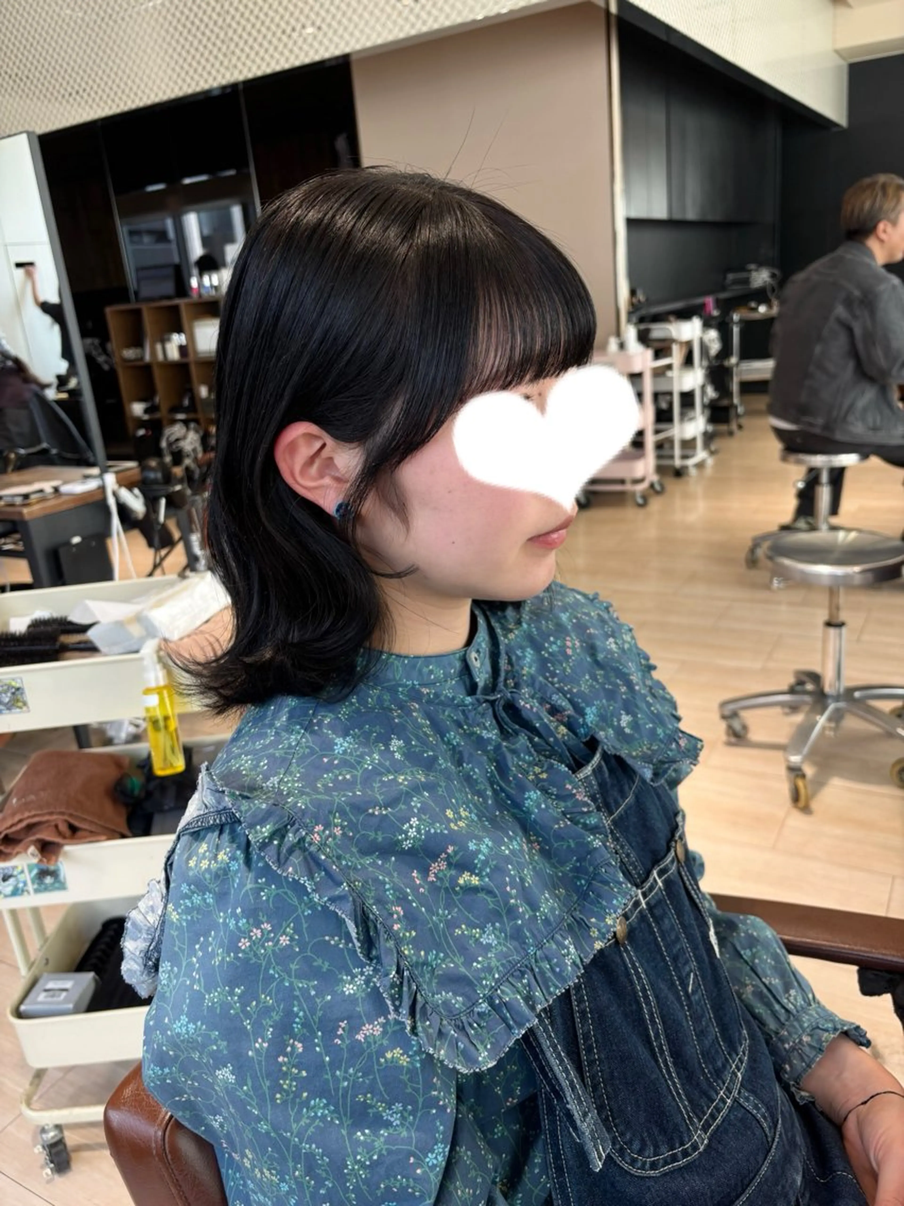 セミロング 顔周りカット カット ヘアセット 穂積 未優のヘアスタイル