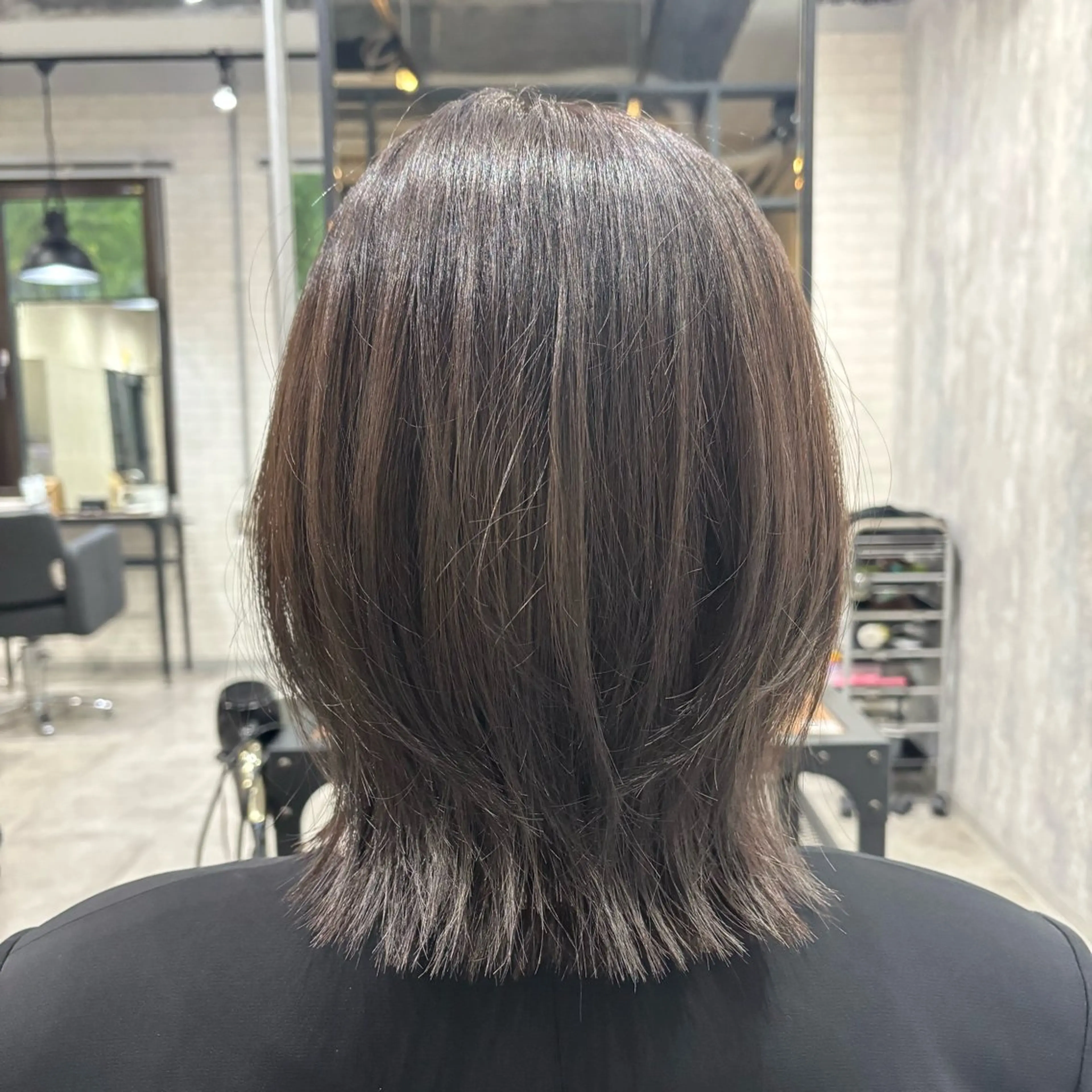 ショート カット ヘアカラー トリートメント タカト/レイヤー /流行ヘア/髪質改善のヘアスタイル