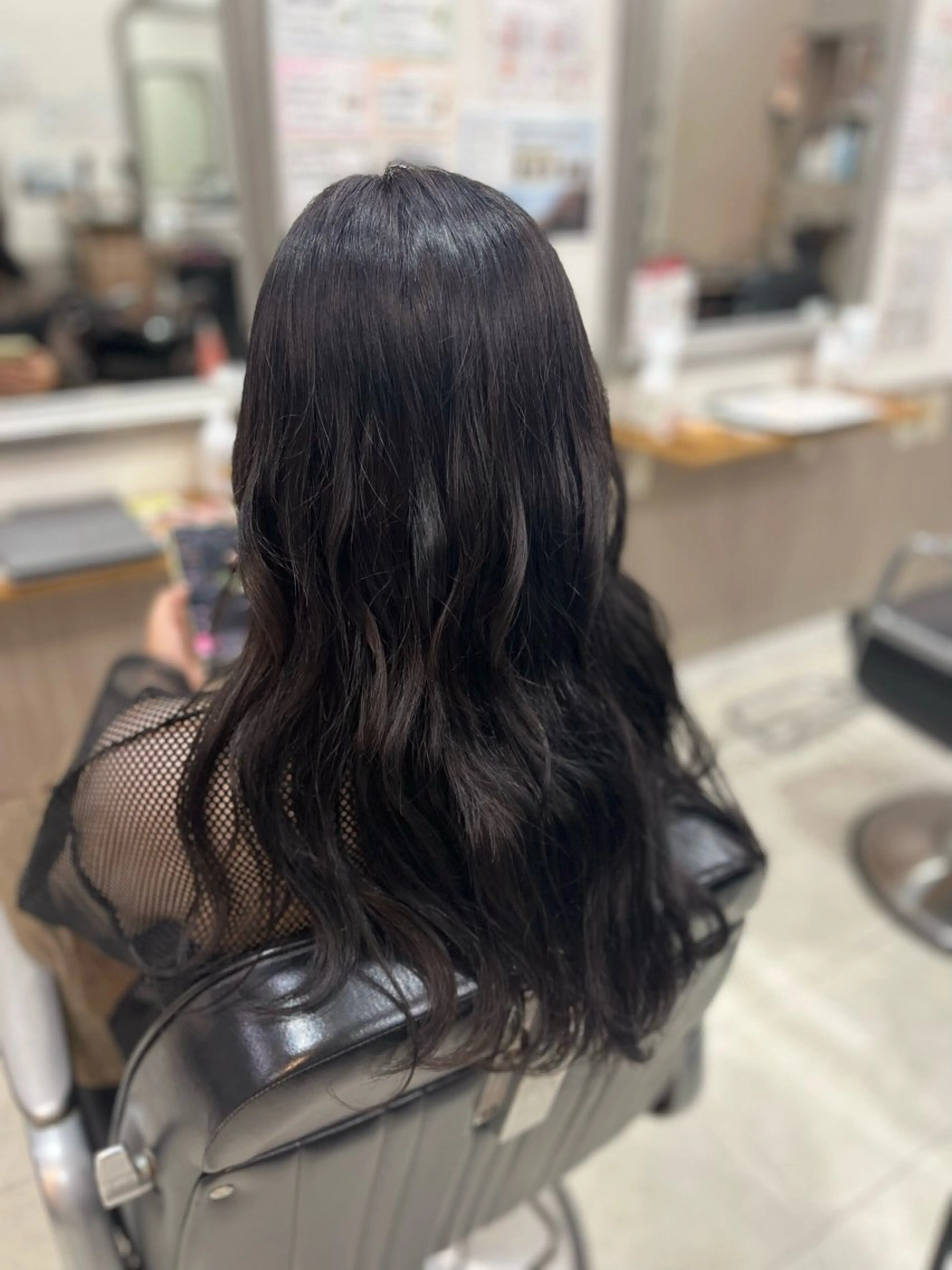 カラー 艶髪🥣透明感カラー 🫧前田奈津実のヘアスタイル