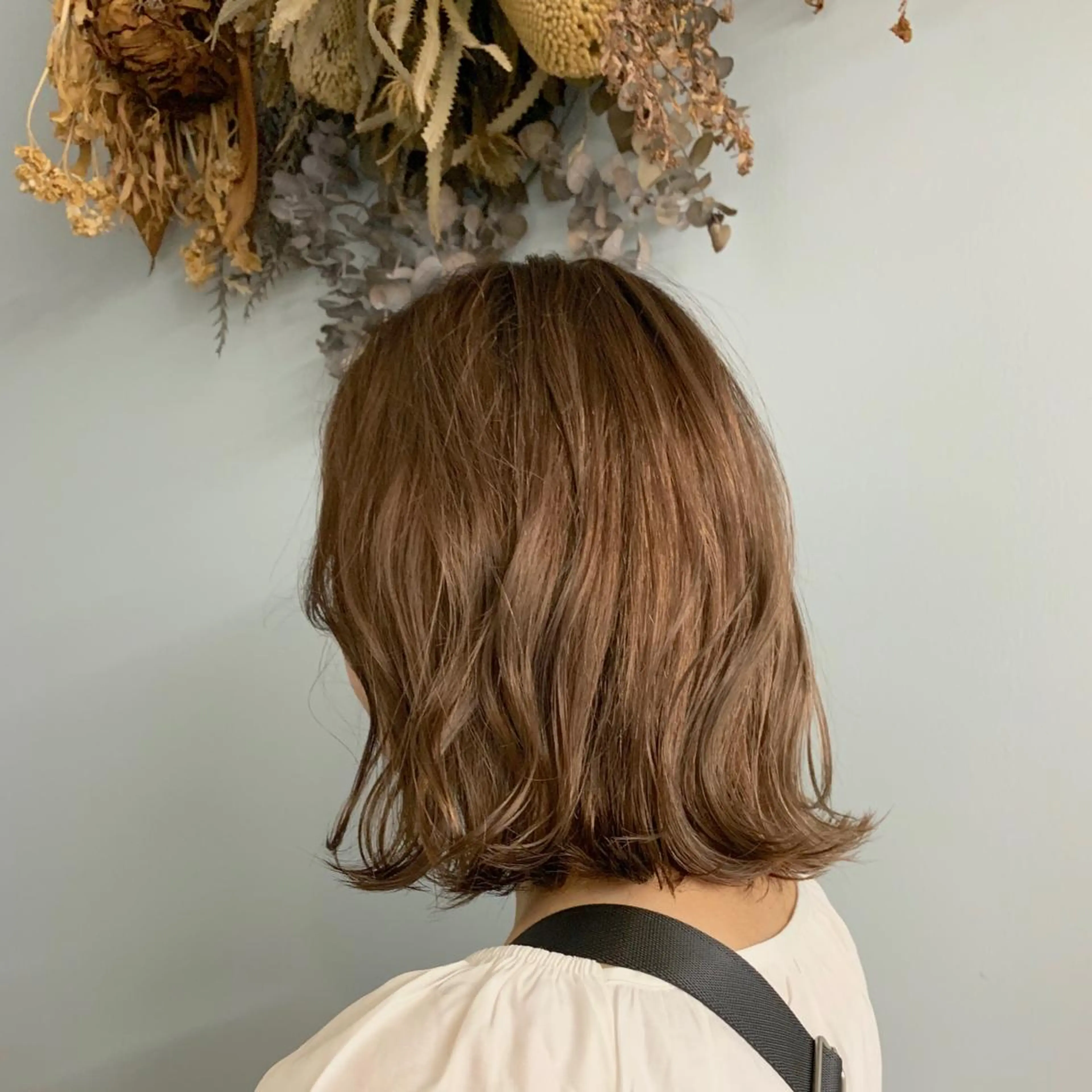 ミディアム カラー leben serikaのヘアスタイル