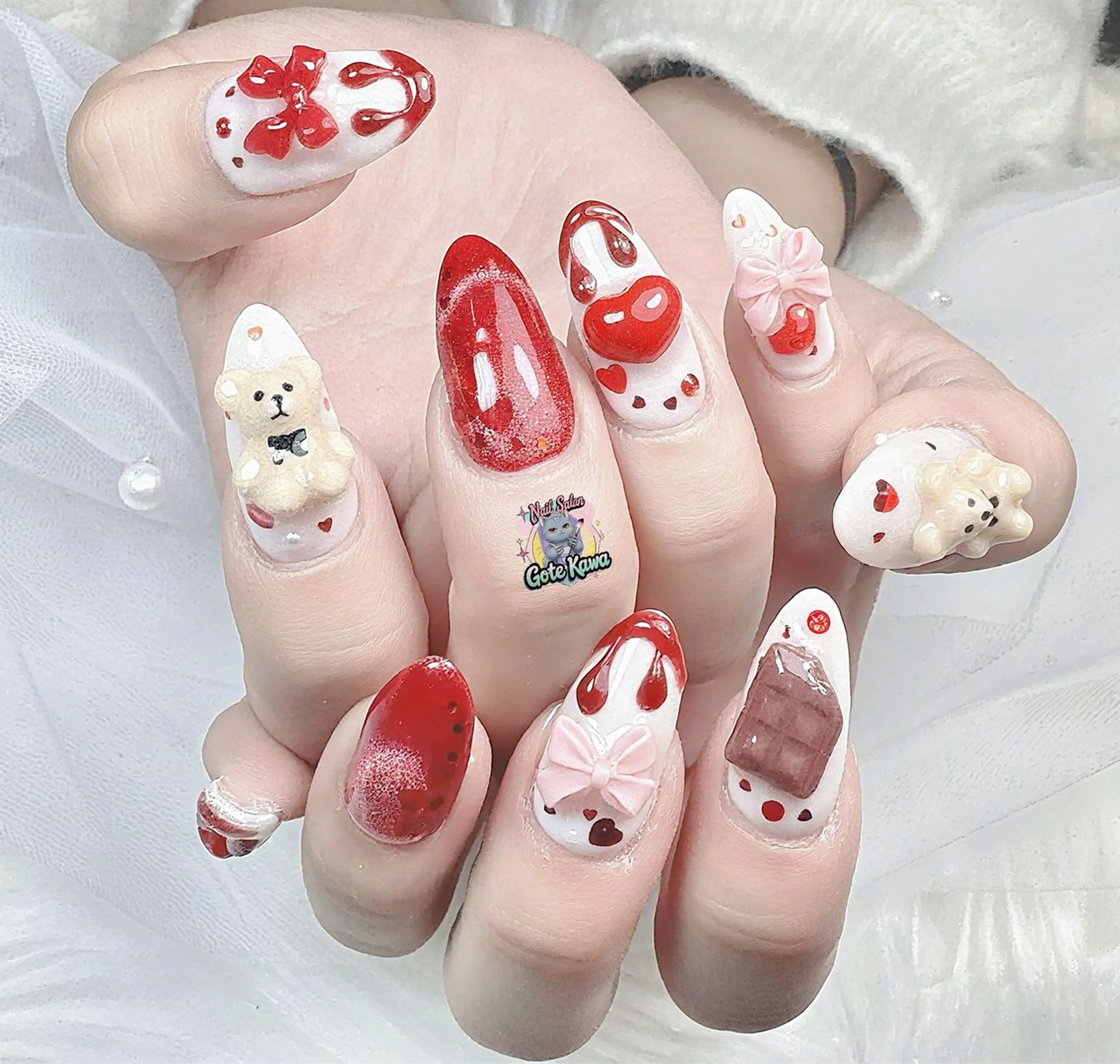 ネイル フレンチネイル ハート マグネットネイル マグネットフレンチ バレンタイン ハンドネイル ハンドケア Gote Kawa nail salonのネイルデザイン