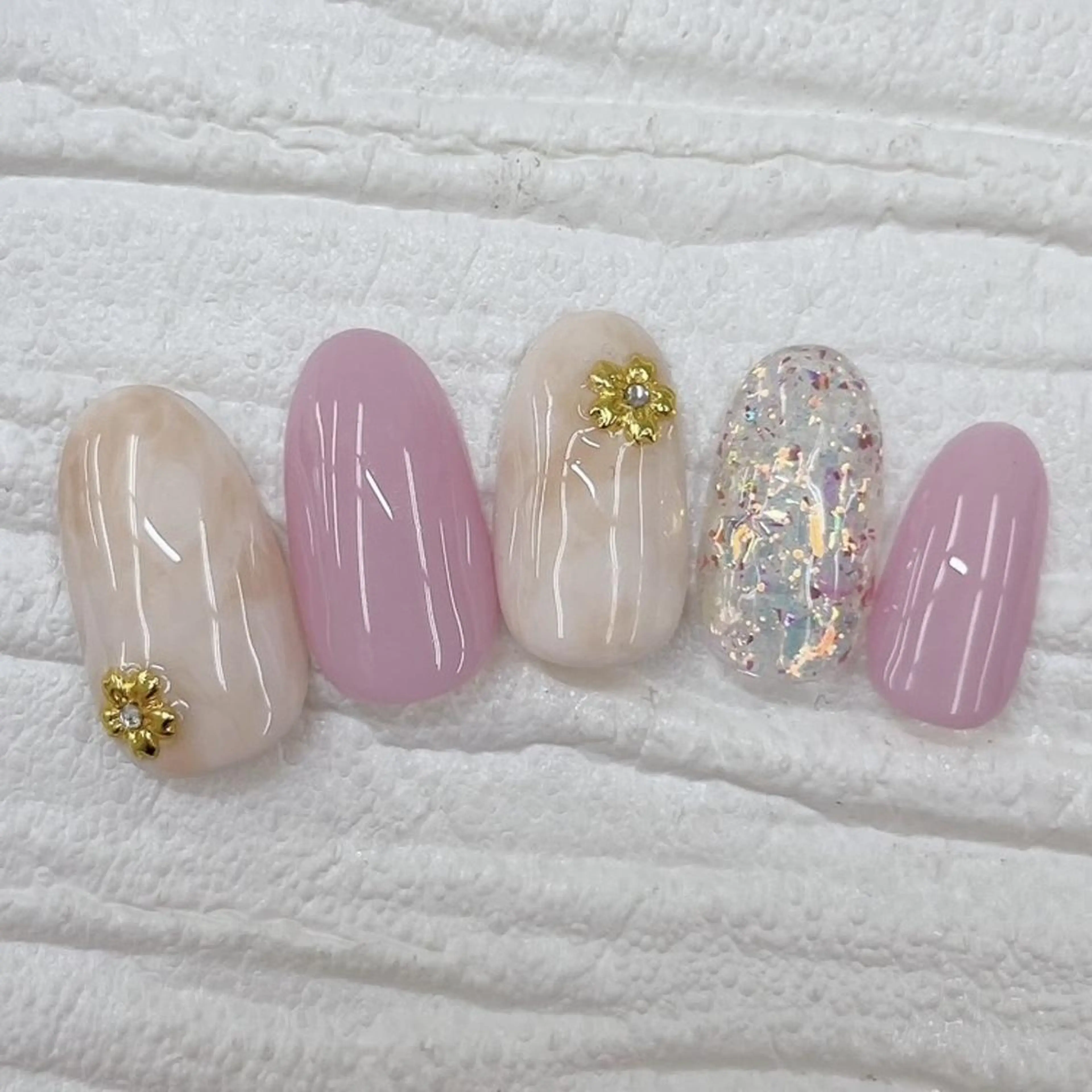ネイル Nail salon Honey Beeのネイルデザイン