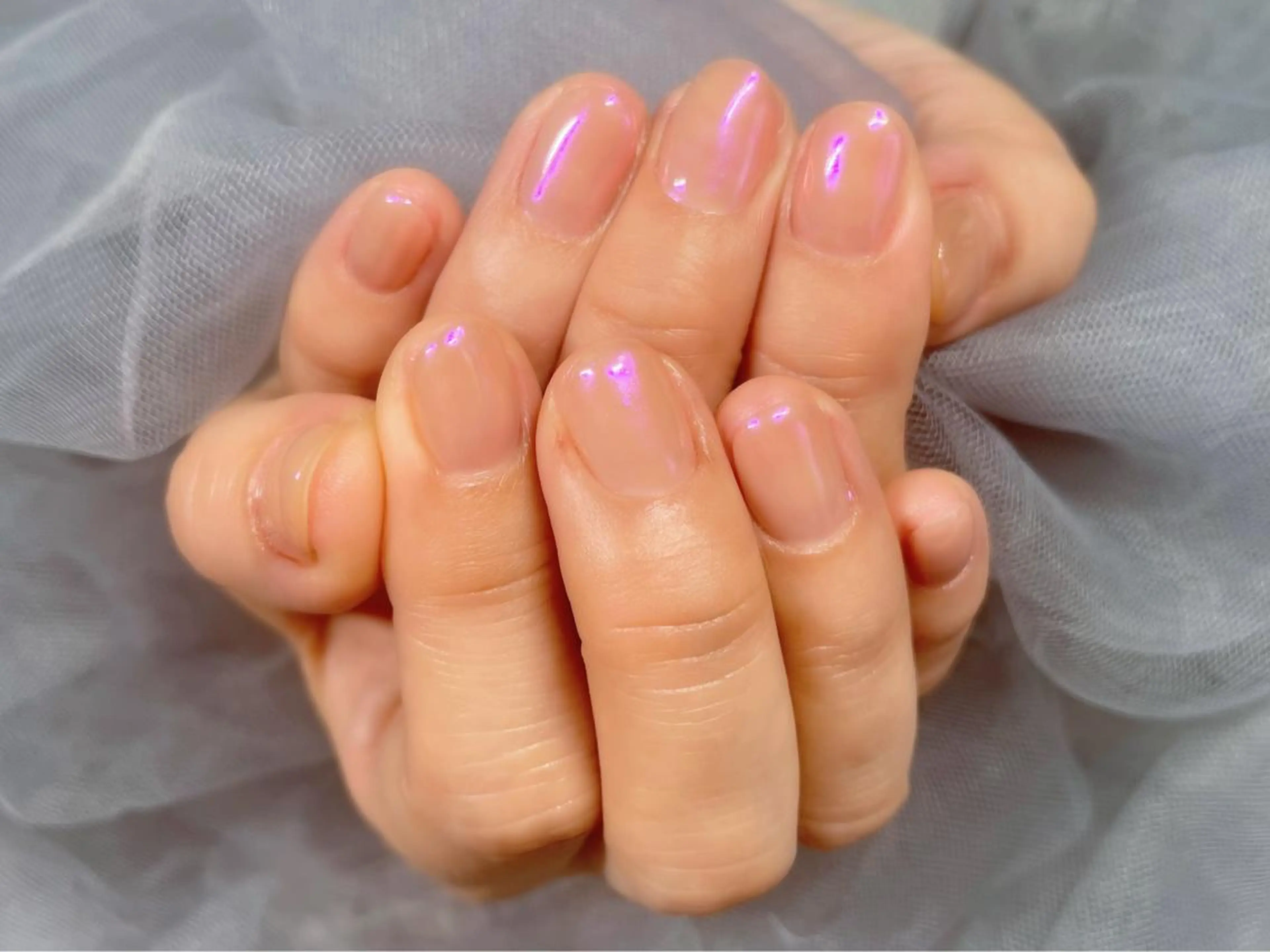 ネイル オーロラネイル ピンク シンプルネイル ハンドネイル Nail Salon KURELLYのネイルデザイン