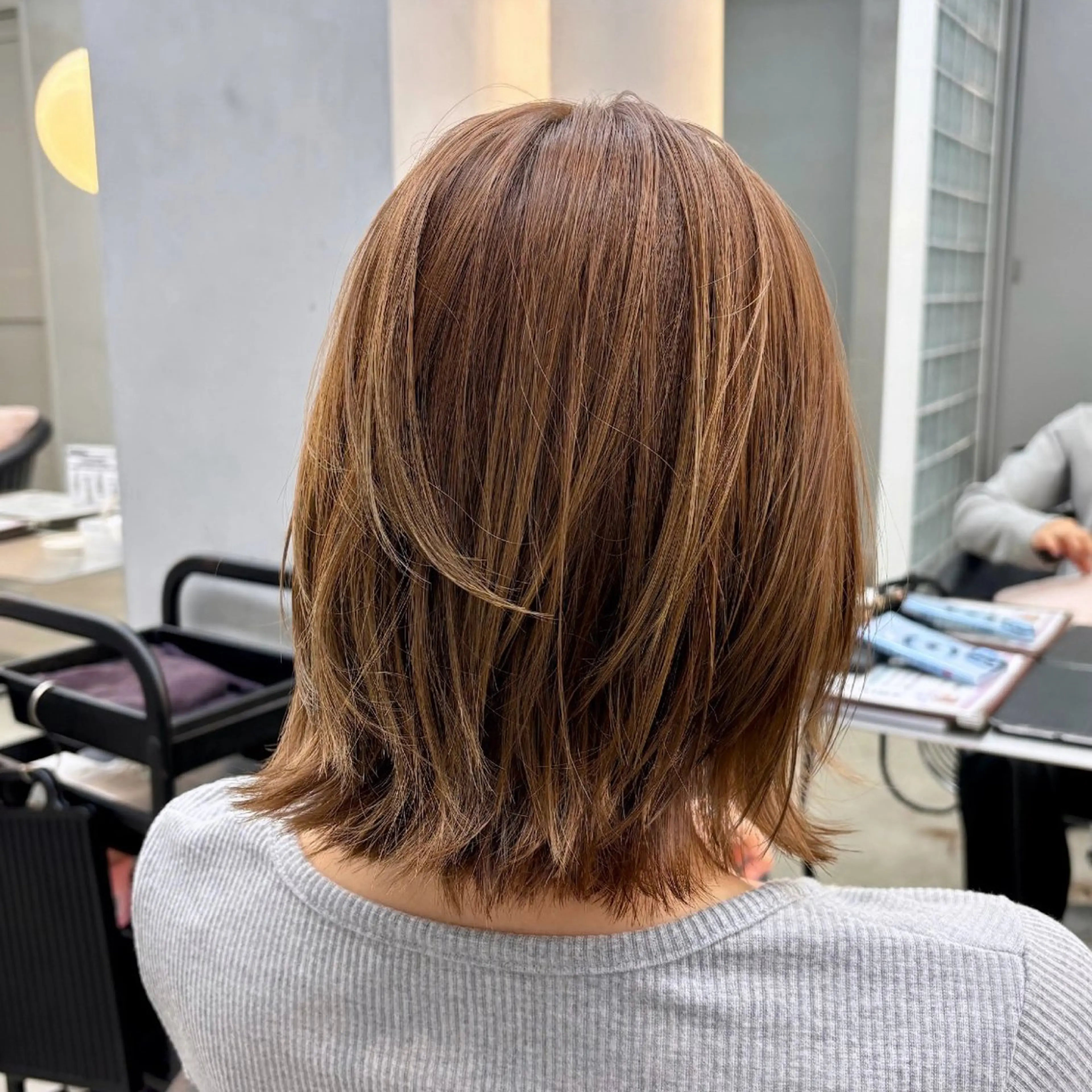 ミディアム ボブレイヤー ボブ くびれヘア レイヤーカット カット ヘアカラー トリートメント レイヤー/艶髪 縮毛矯正🌱  赤石のヘアスタイル
