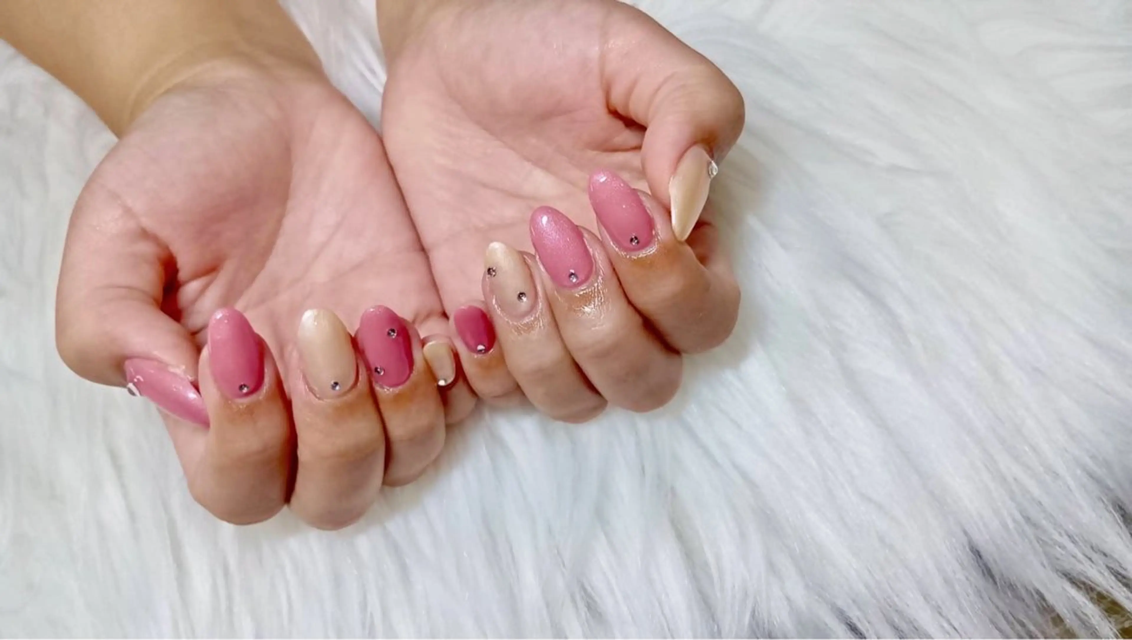 ネイル nail salon oneness🎀のネイルデザイン