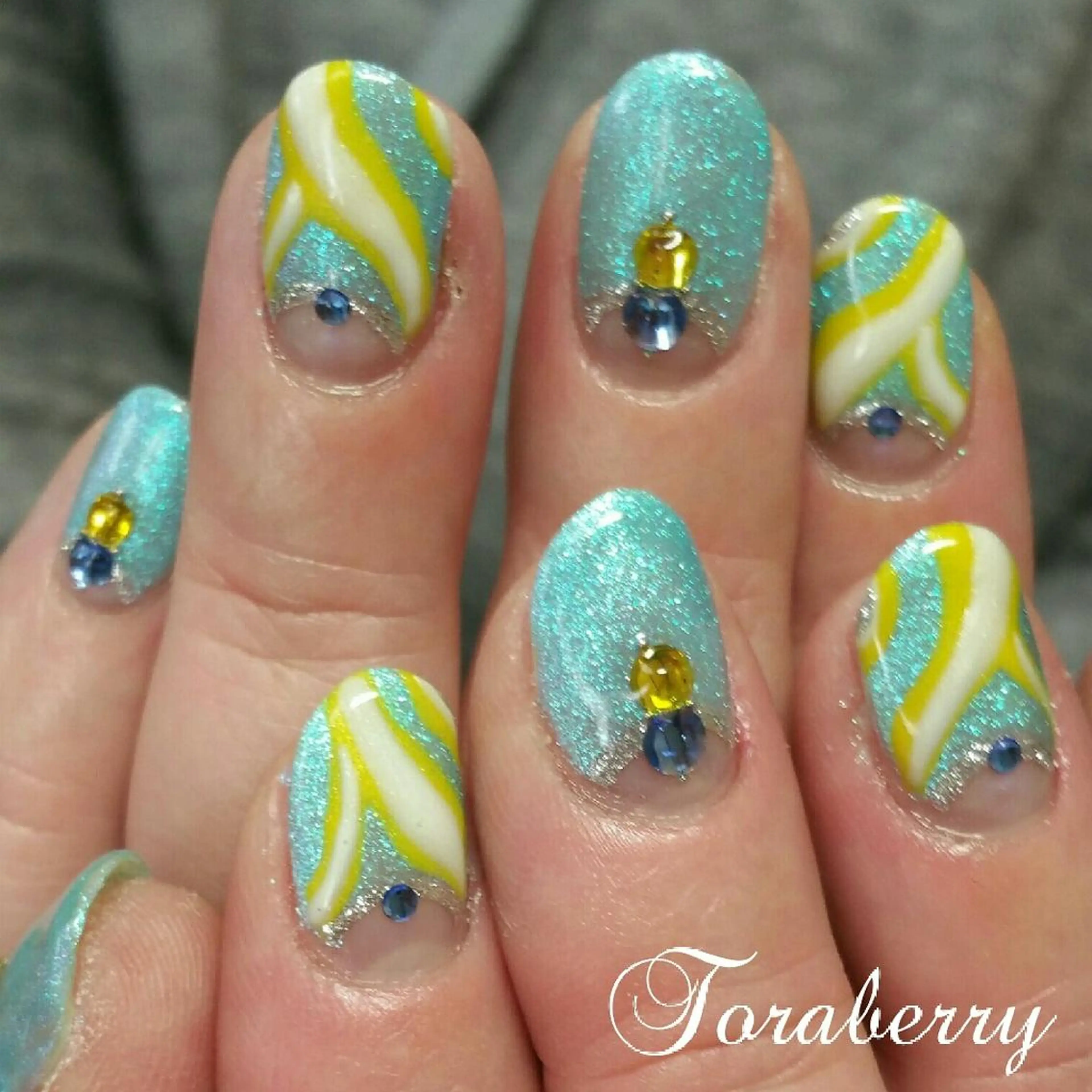 ネイル 持ち込み ネイリスト なつみのネイルデザイン