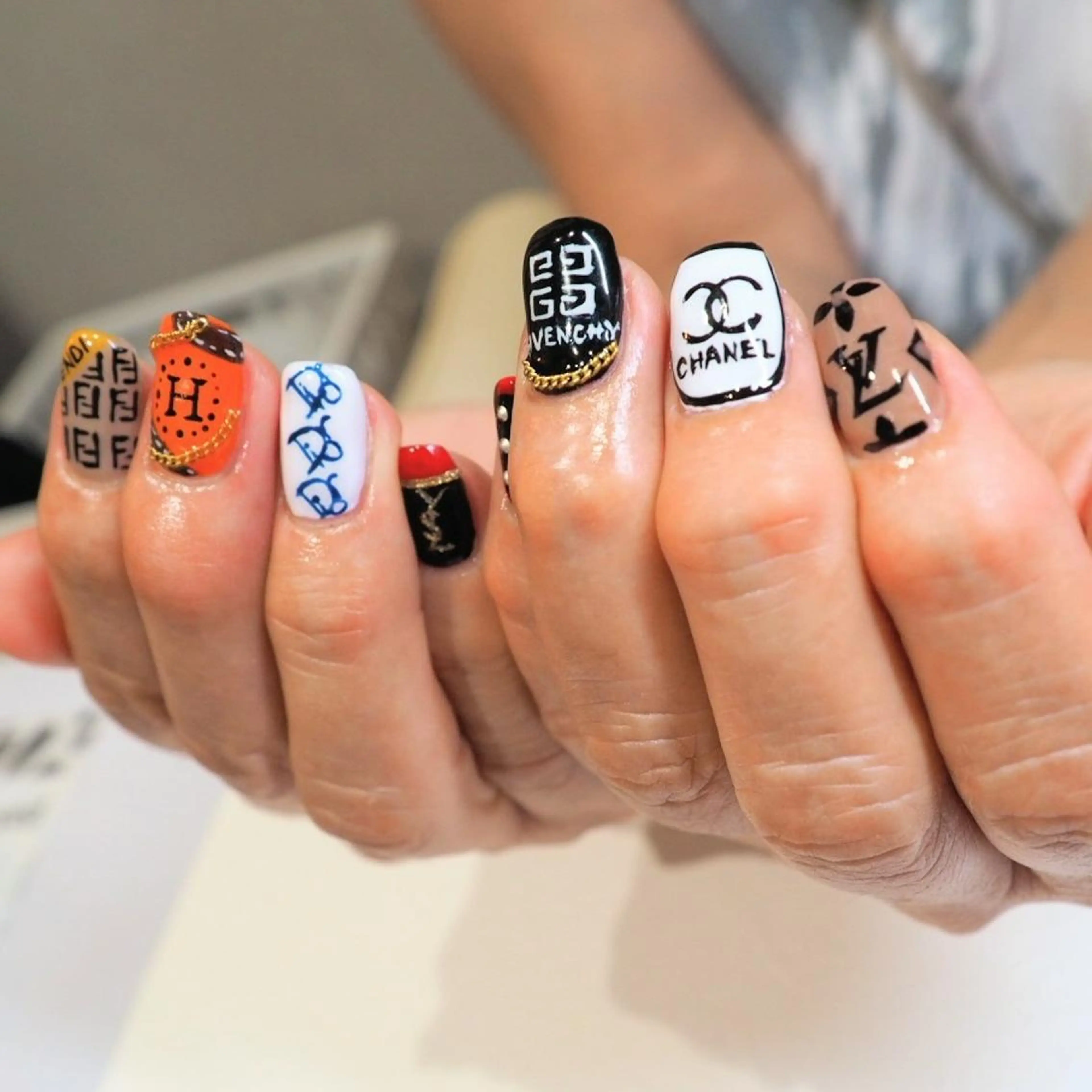 ネイル infinity skyのネイルデザイン