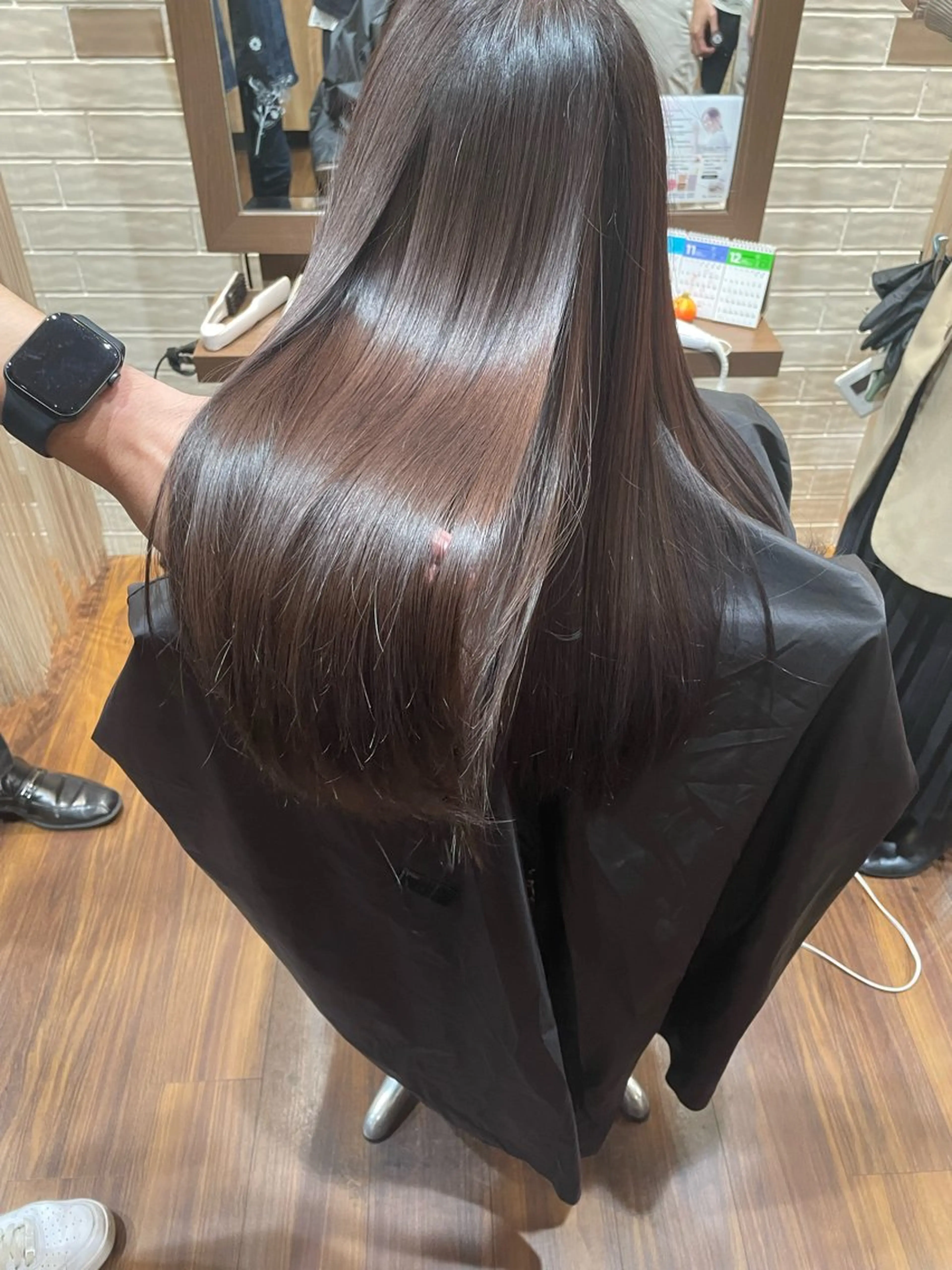 セミロング カラー ブリーチ select 大森 慶斗のヘアスタイル