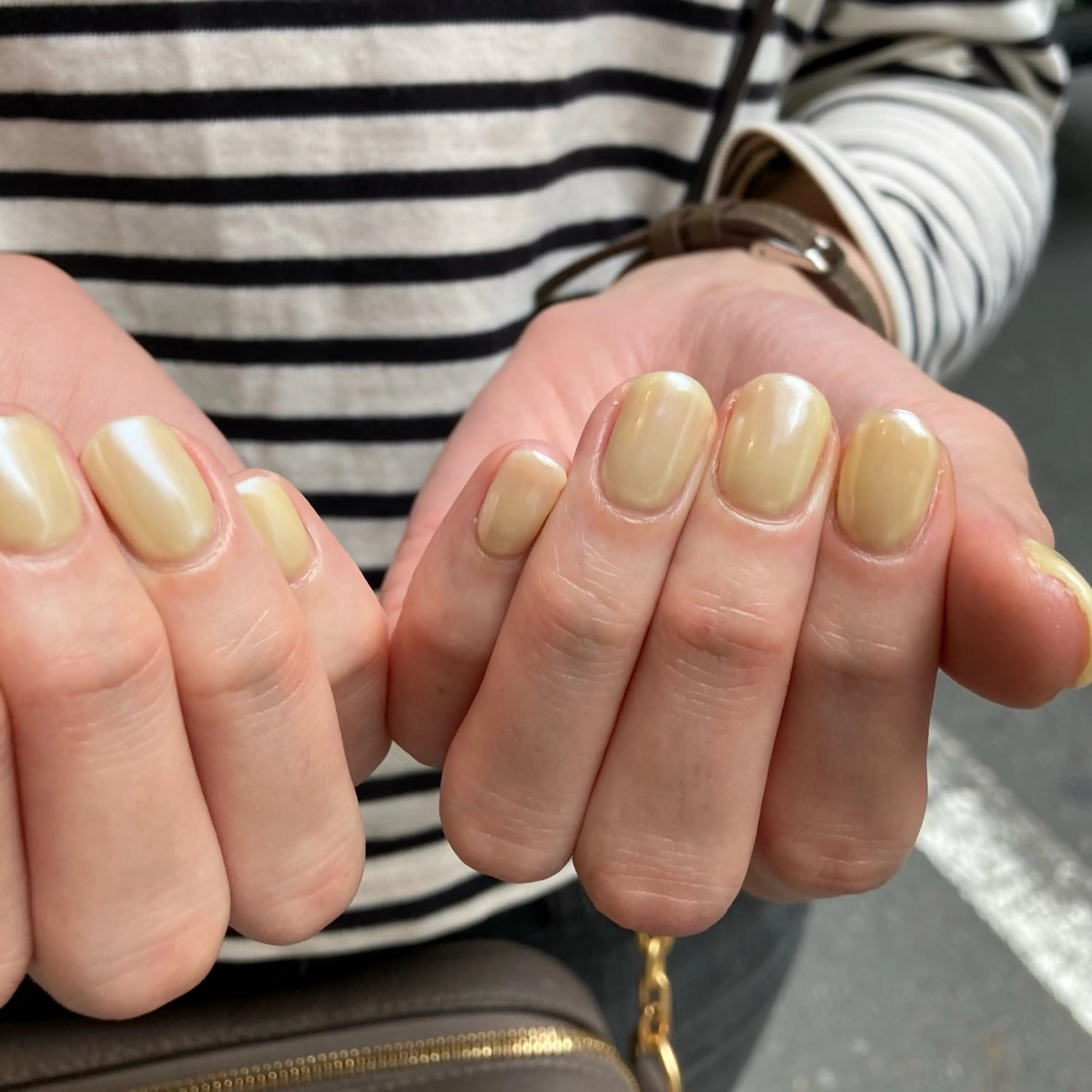 ネイル 𓂃toi. 儚げnuanceのネイルデザイン