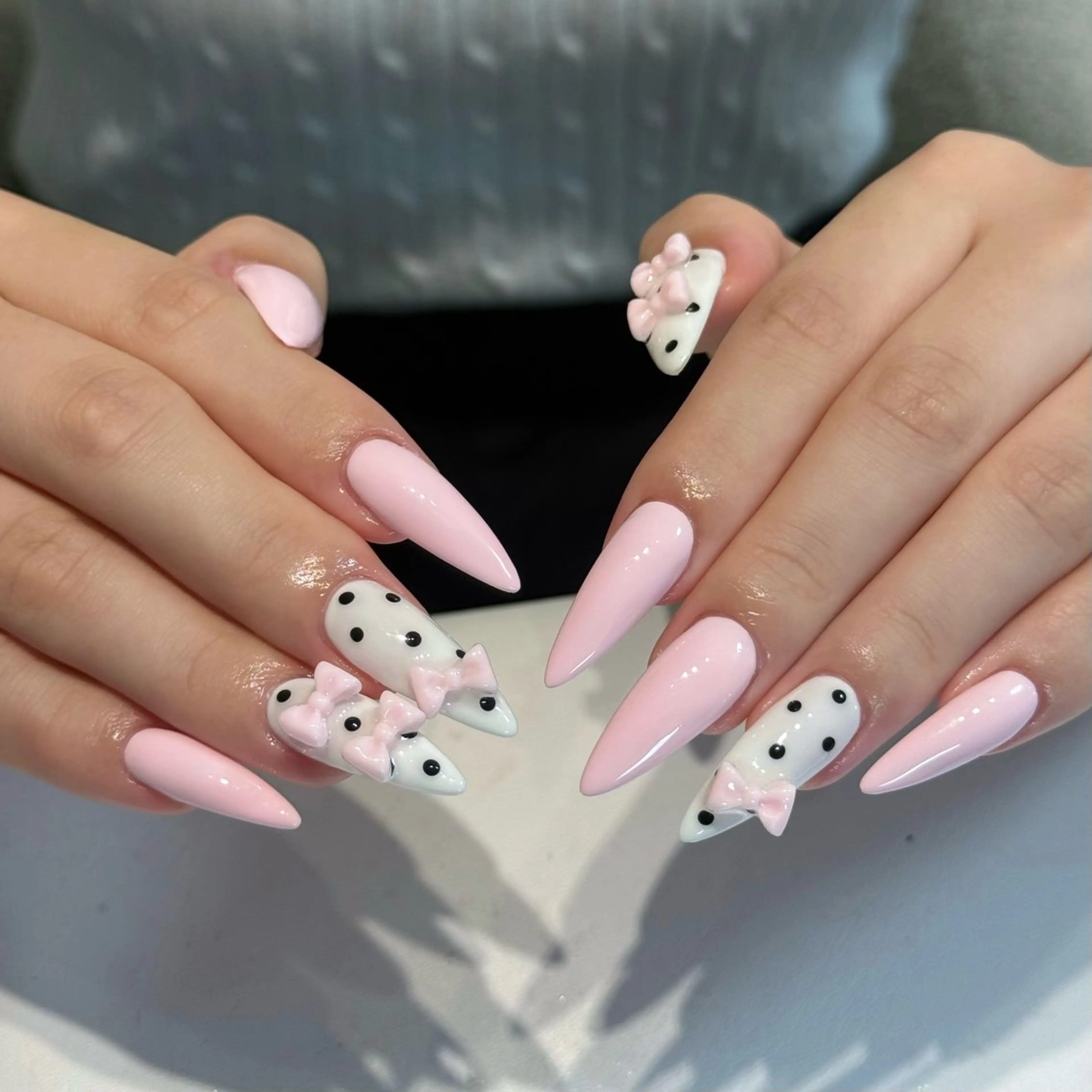 ネイル フレンチネイル ジェルネイル キラキラネイル 韓国ネイル レース Julli NailStudioのネイルデザイン