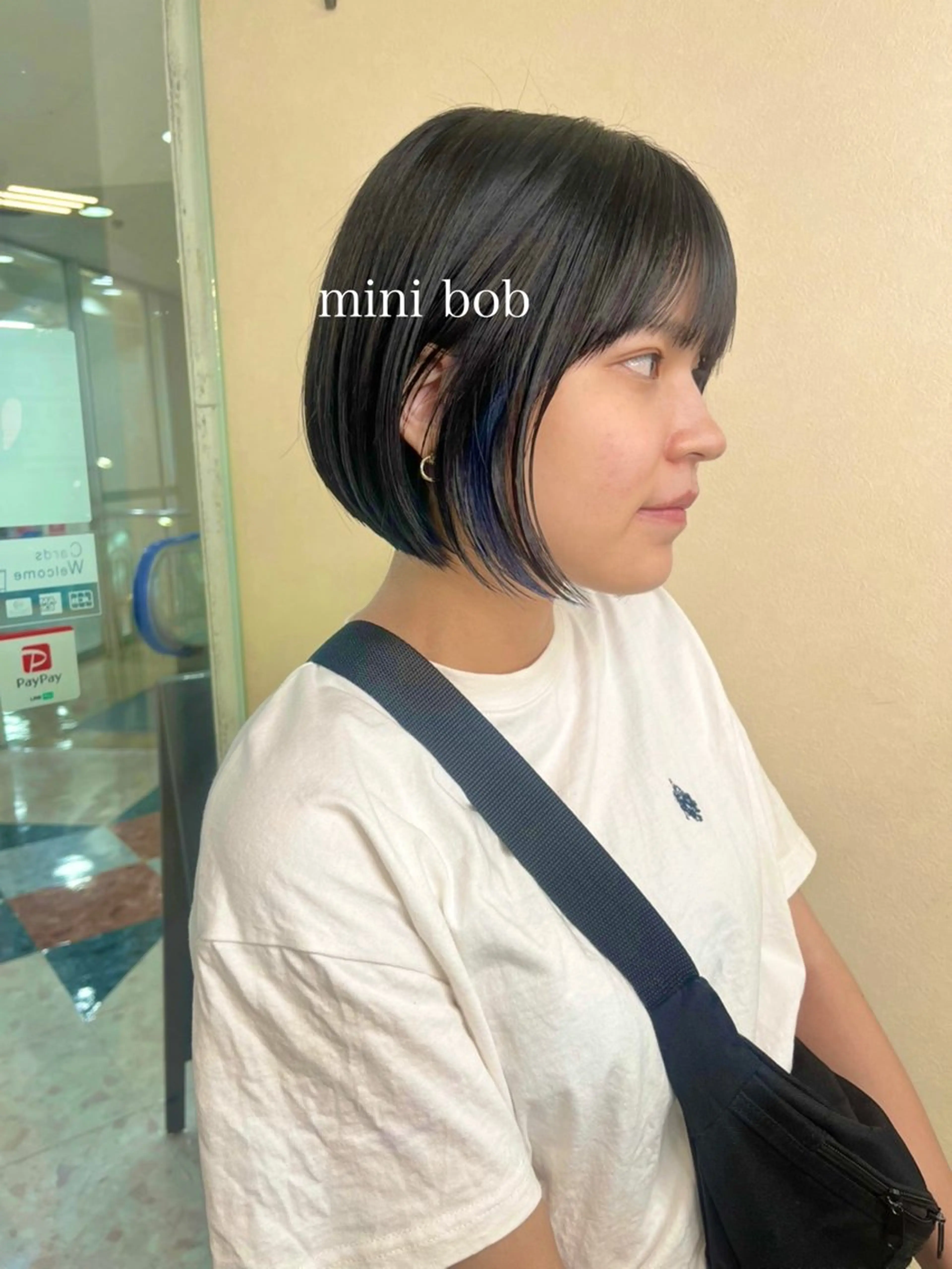 ショート カラー 切りっぱなしボブ ショートボブ ハンサムショート ブリーチ イヤリングカラー カット ヘアカラー トリートメント 初めてのショート お任せください✂️のヘアスタイル