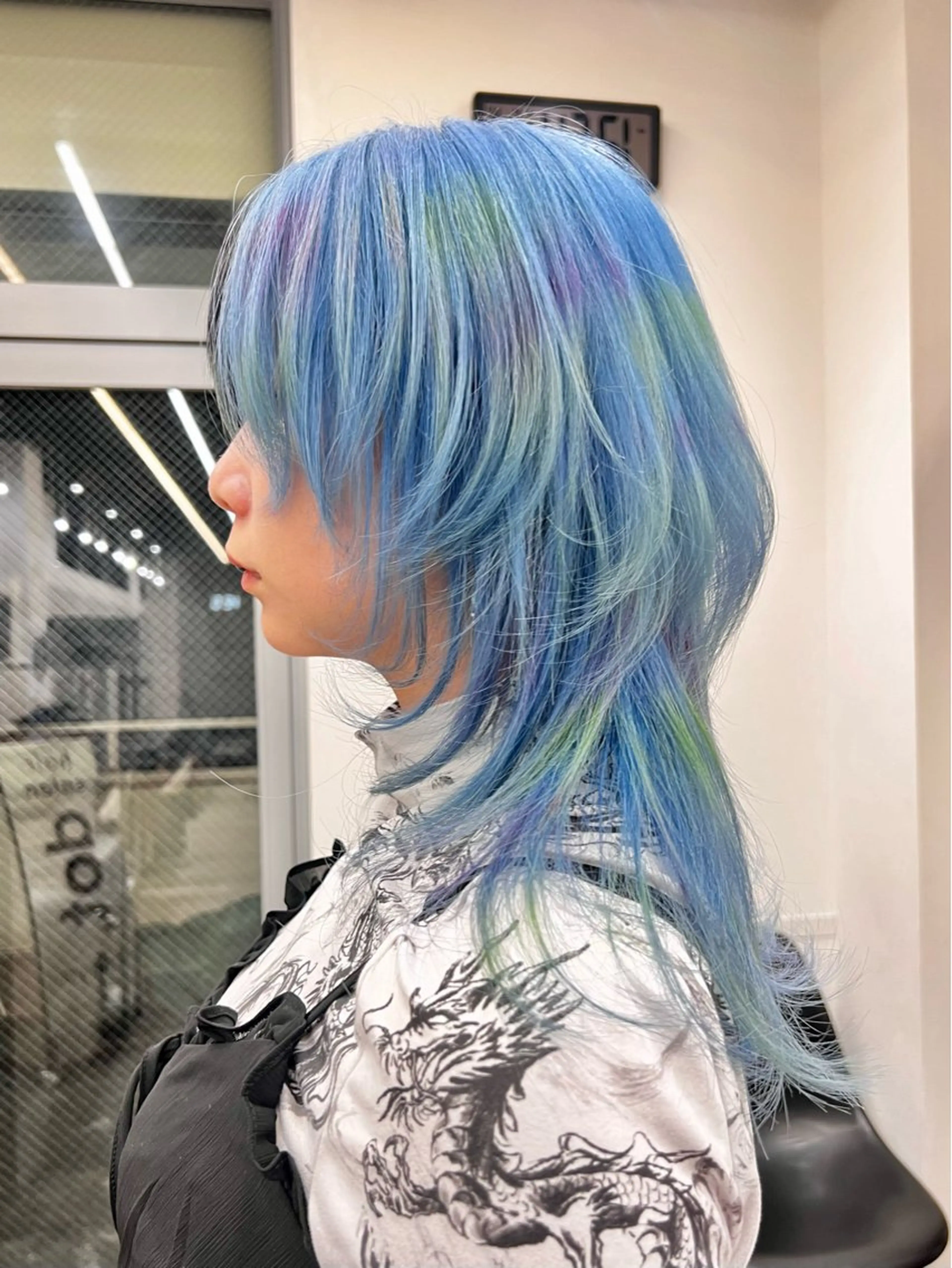 ミディアム カラー ハイトーン/ウルフ/ ボブ/増田のヘアスタイル