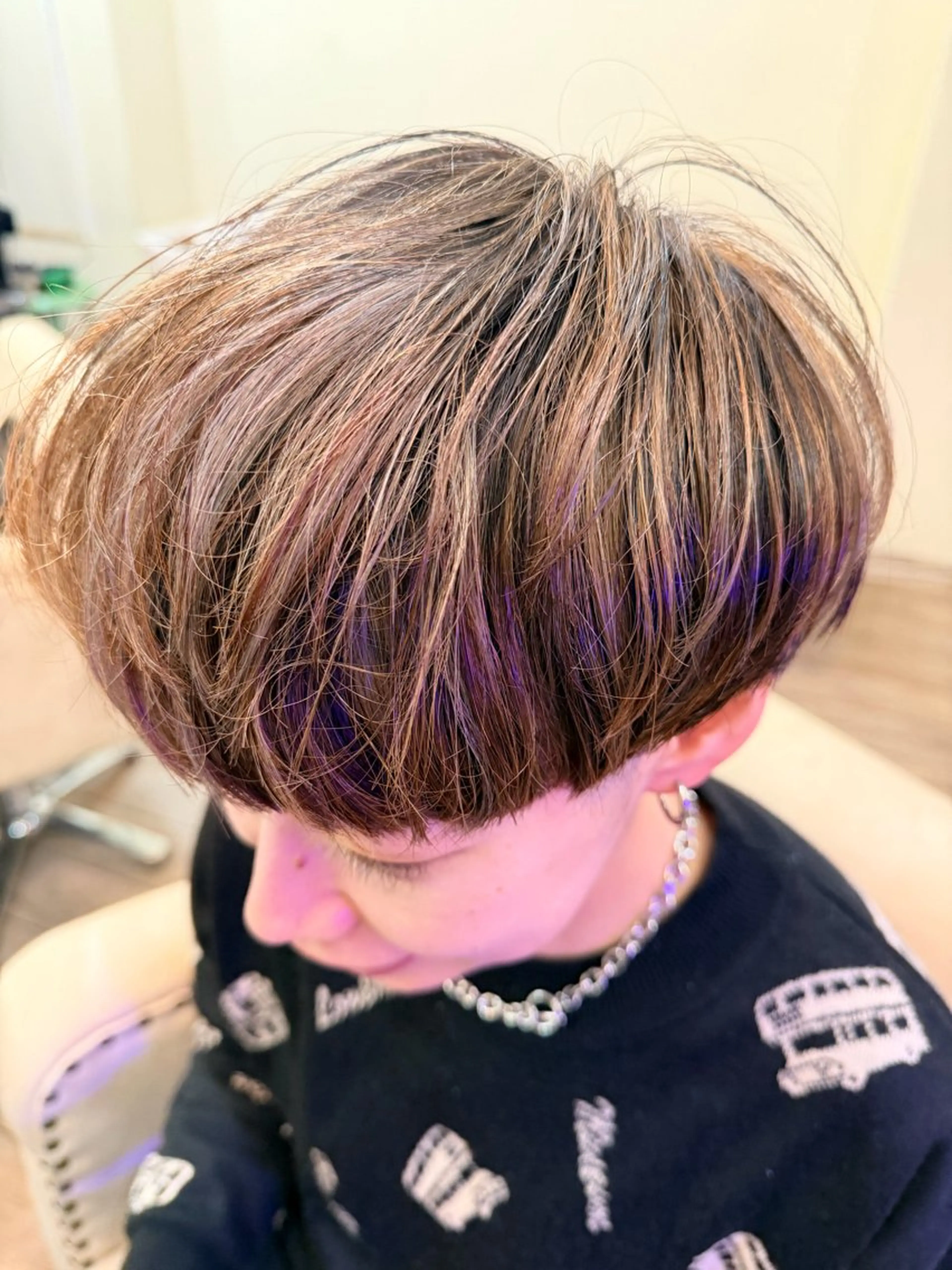 ショート カラー カット ヘアカラー トリートメント 鶴見 和美のヘアスタイル