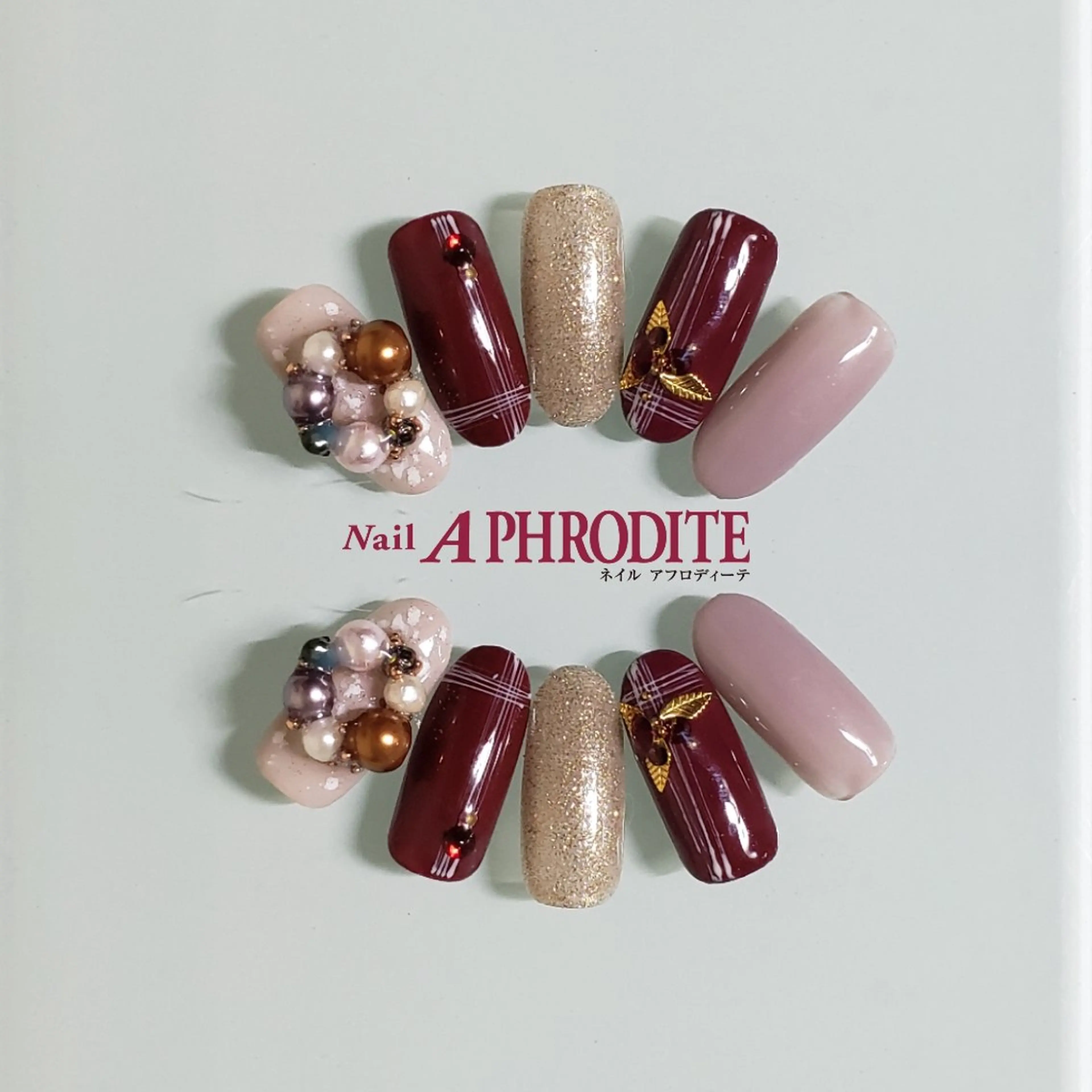 ネイル ジェルネイル ニュアンスネイル スカルプネイル ソフトジェル ネイルチップ Nail  Aphroditeのネイルデザイン