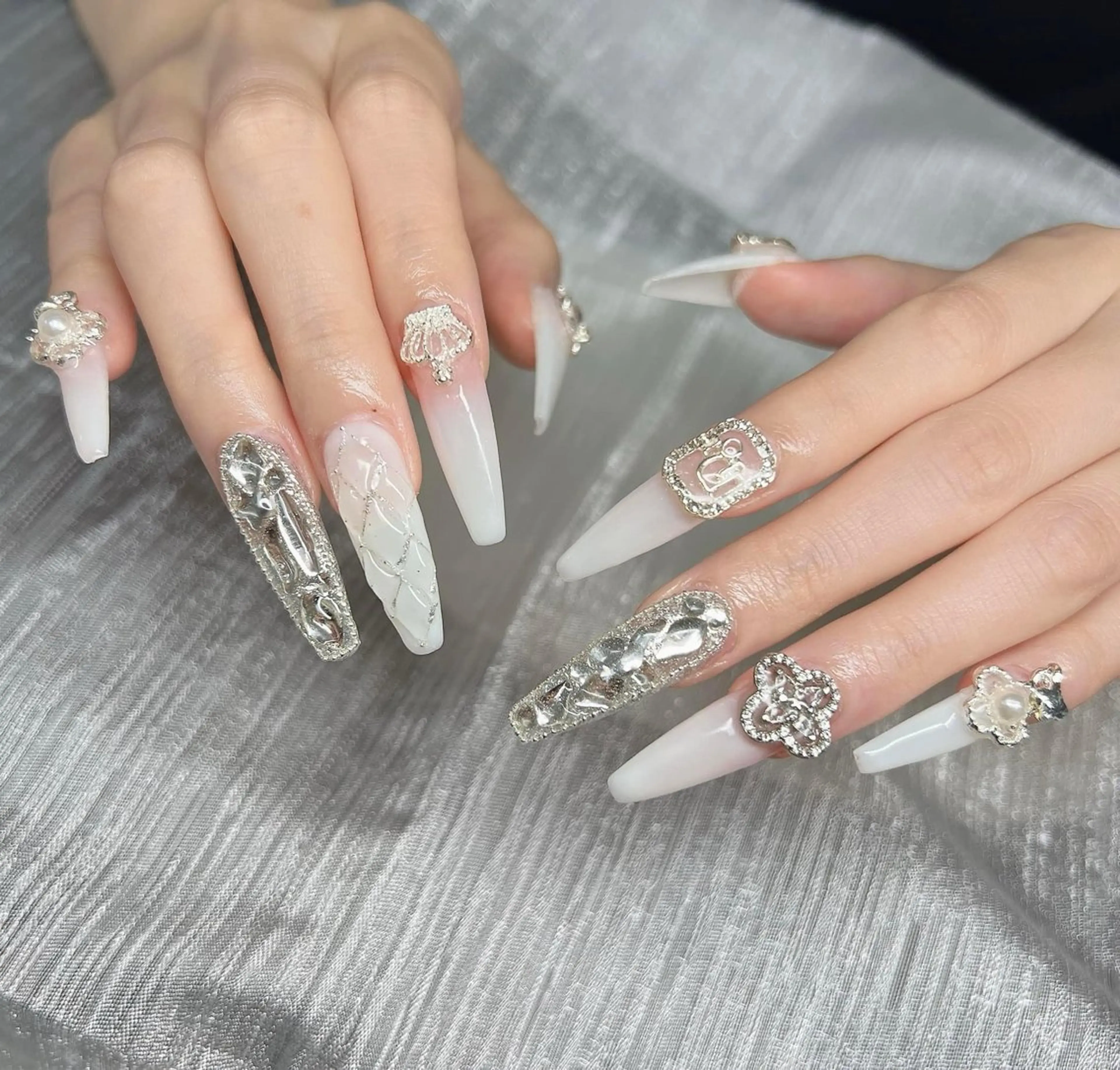 ネイル ハンドネイル Yuki Nailsalonのネイルデザイン