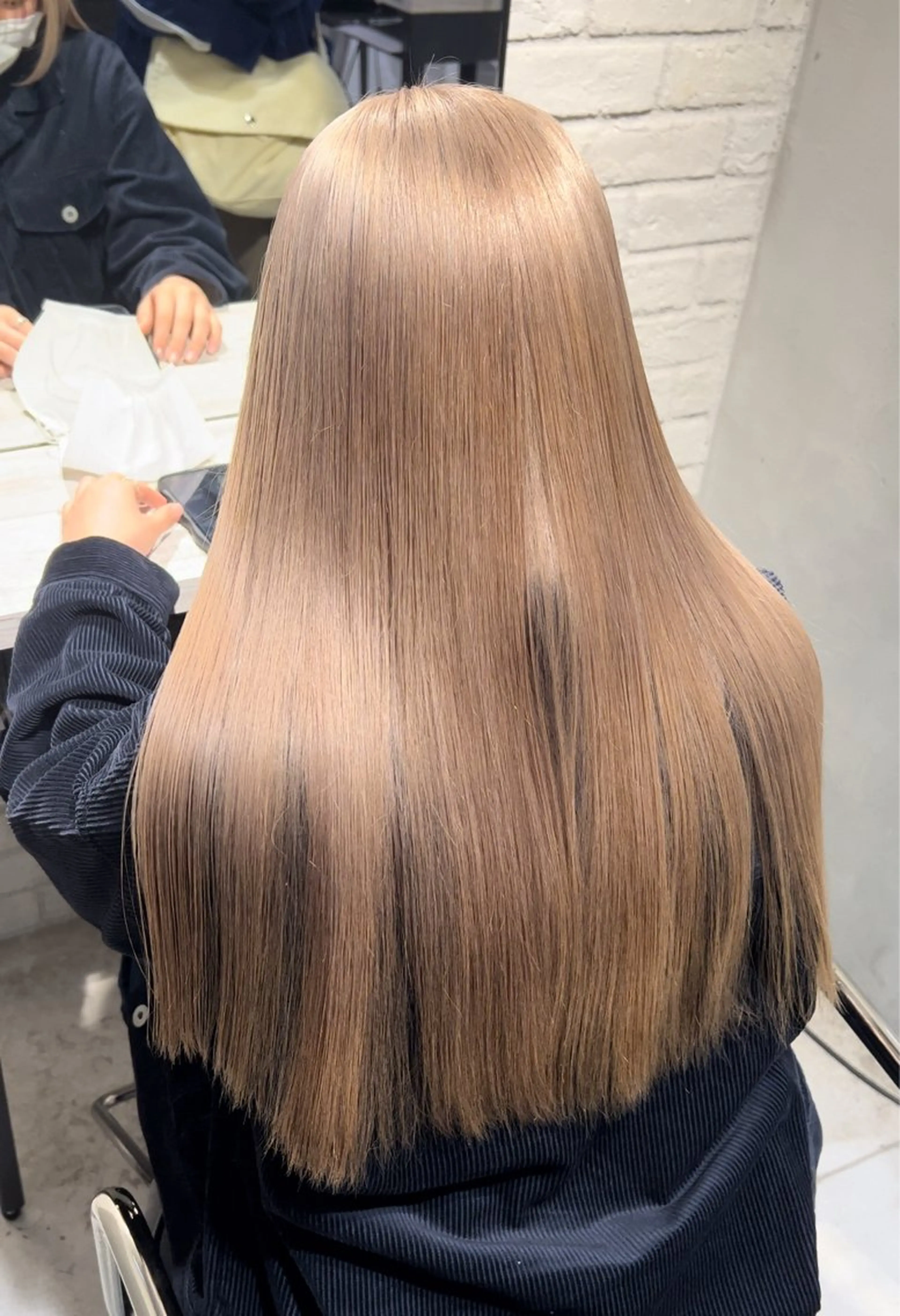 【U29】ブリーチリタッチカラー➕トリートメントの写真