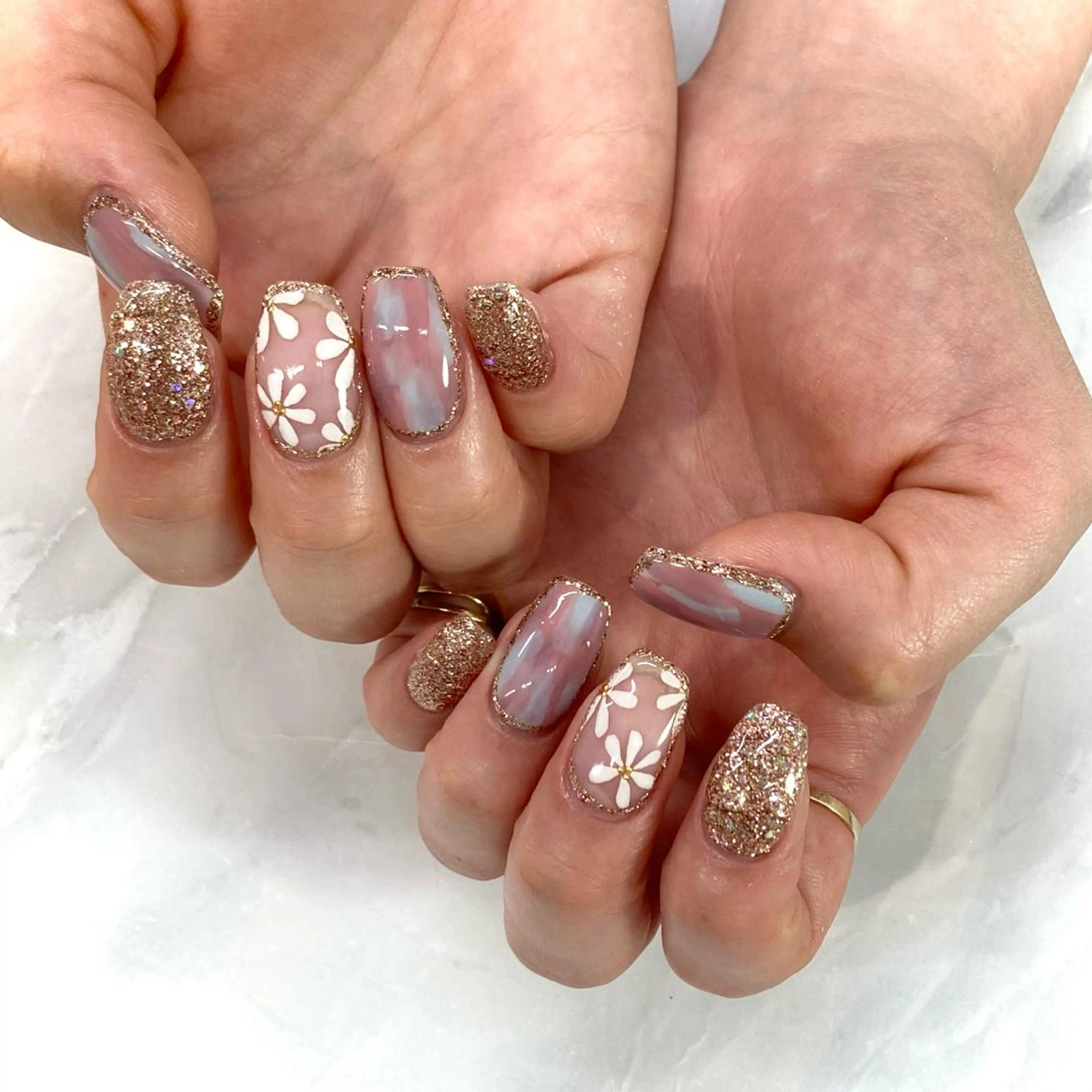 ネイル KODA308 Saoriのネイルデザイン