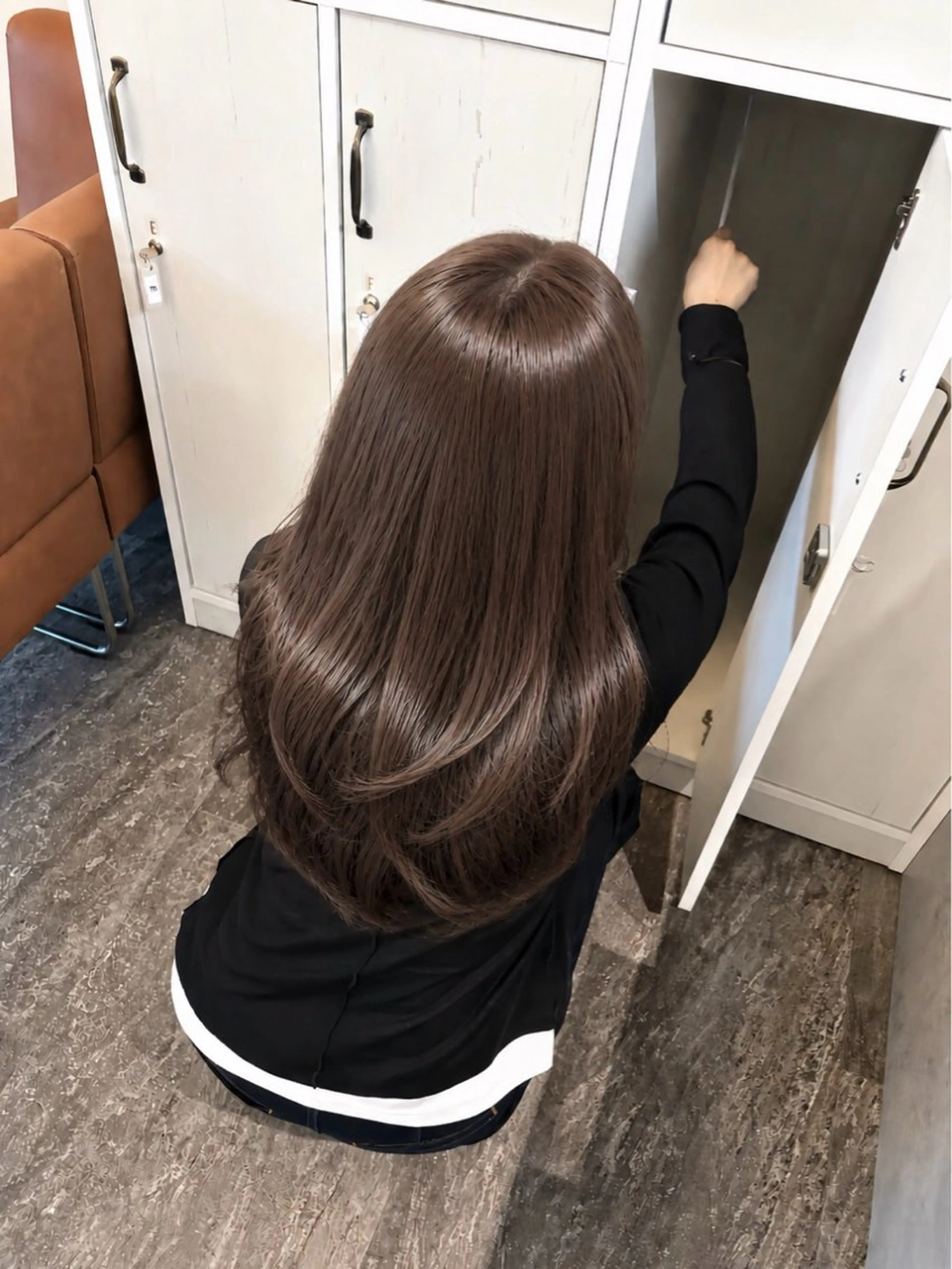 ロング カラー ブラウンカラー ショコラブラウン 森本 麻比のヘアスタイル