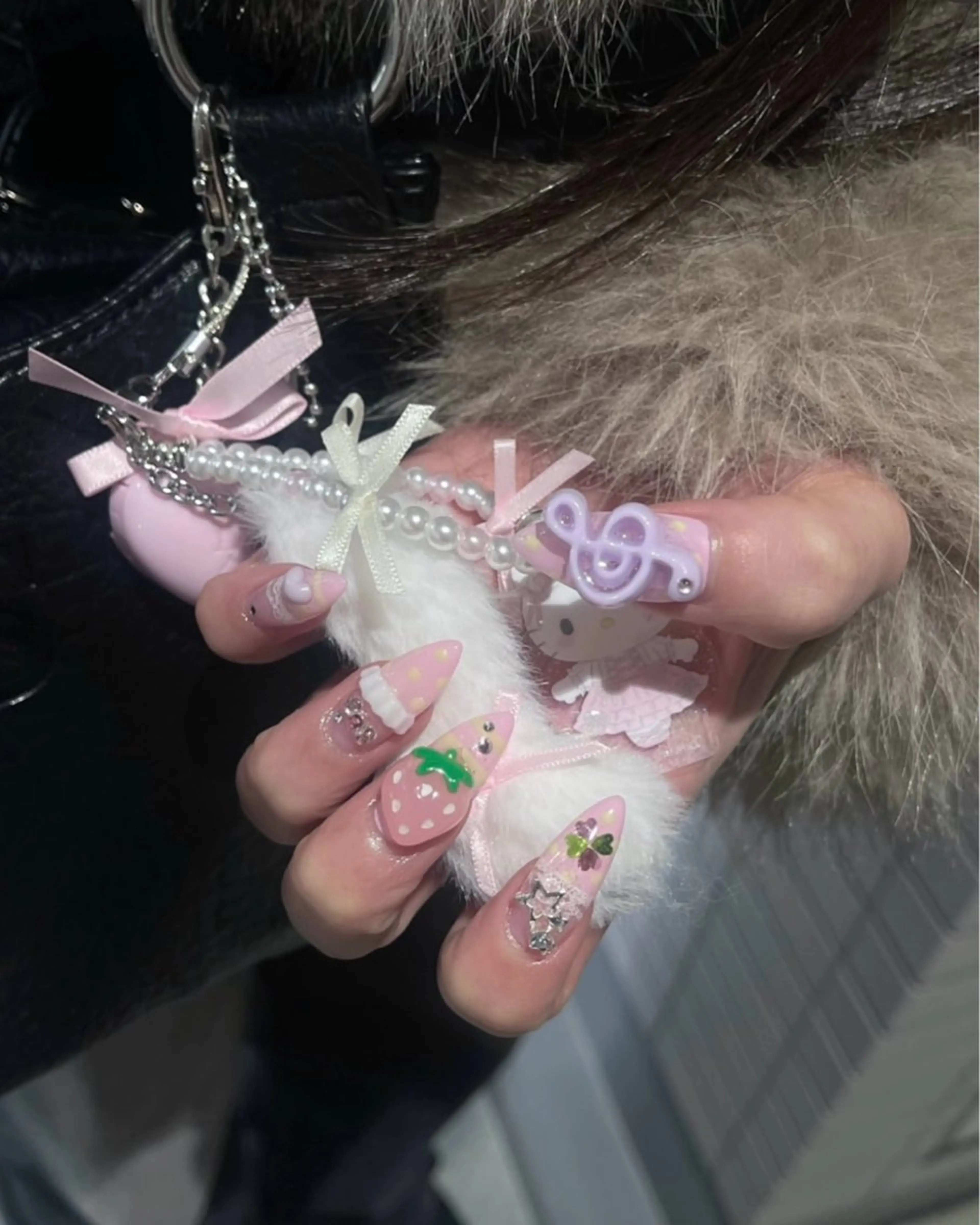 ネイル ハンドネイル BERA NAILSのネイルデザイン