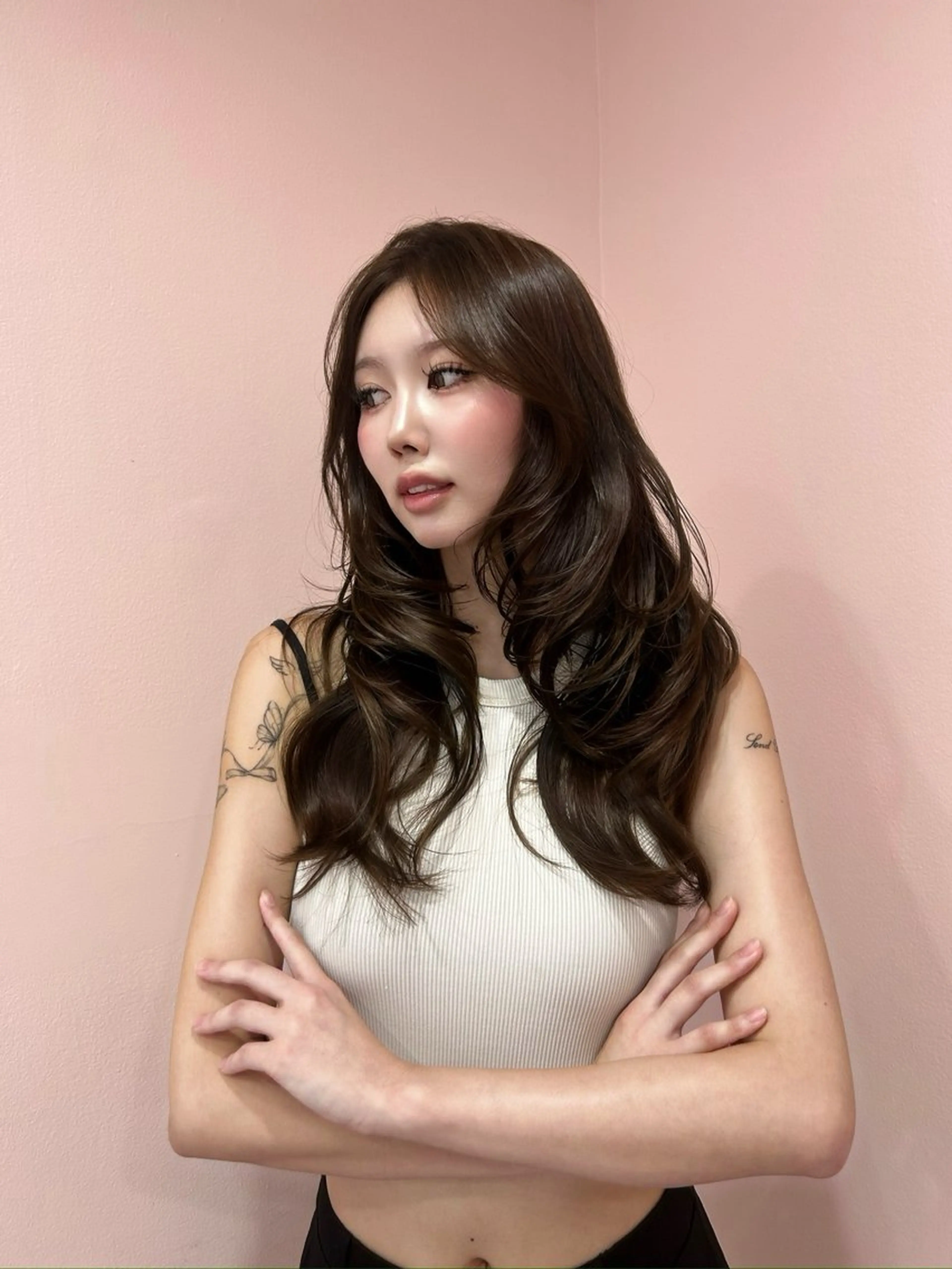 ロング カット ヘアカラー トリートメント 原宿／ワンホンヘア SAAYA🖤のヘアスタイル