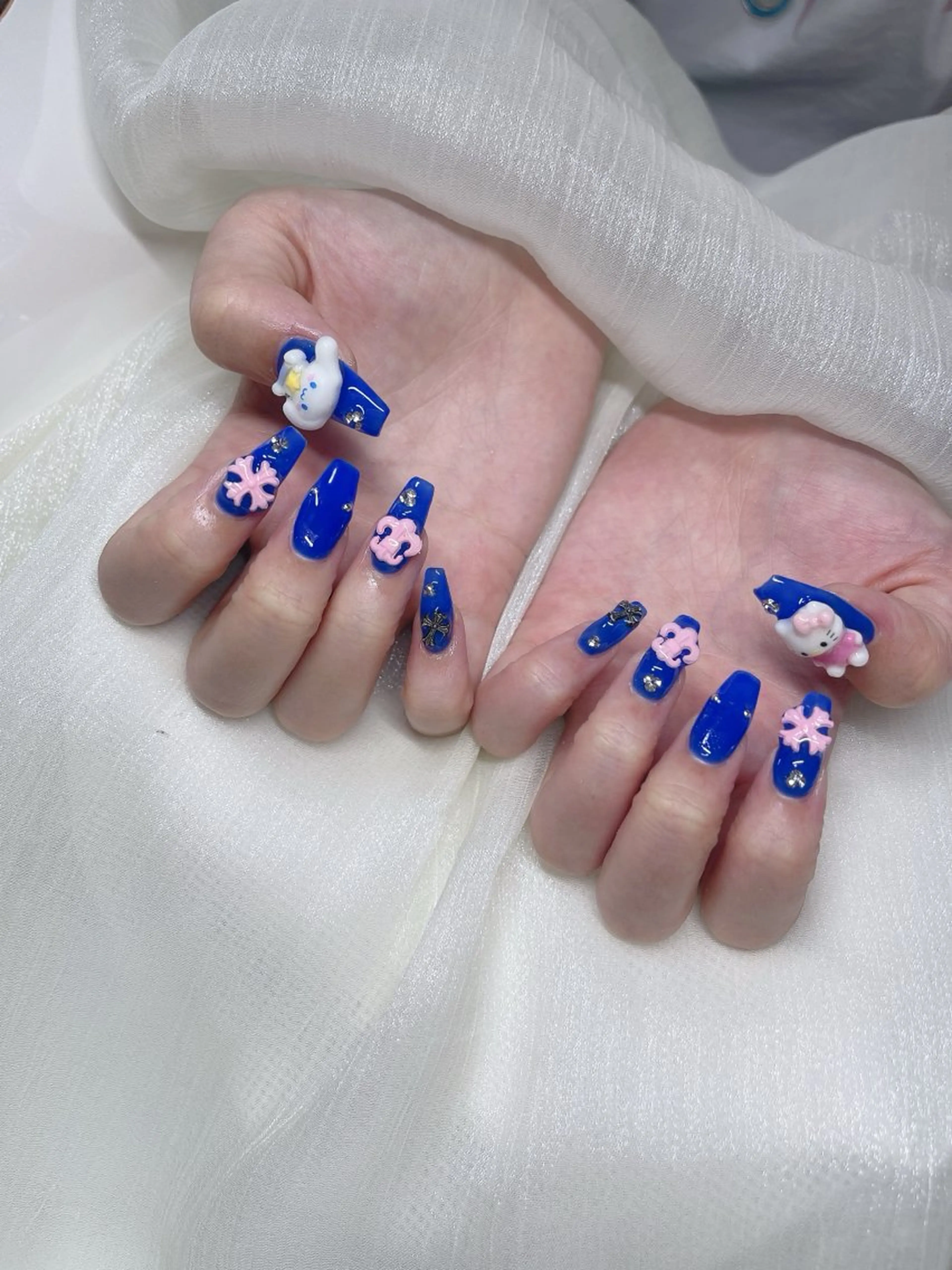 ネイル Rimi Nailアメリカ村のネイルデザイン