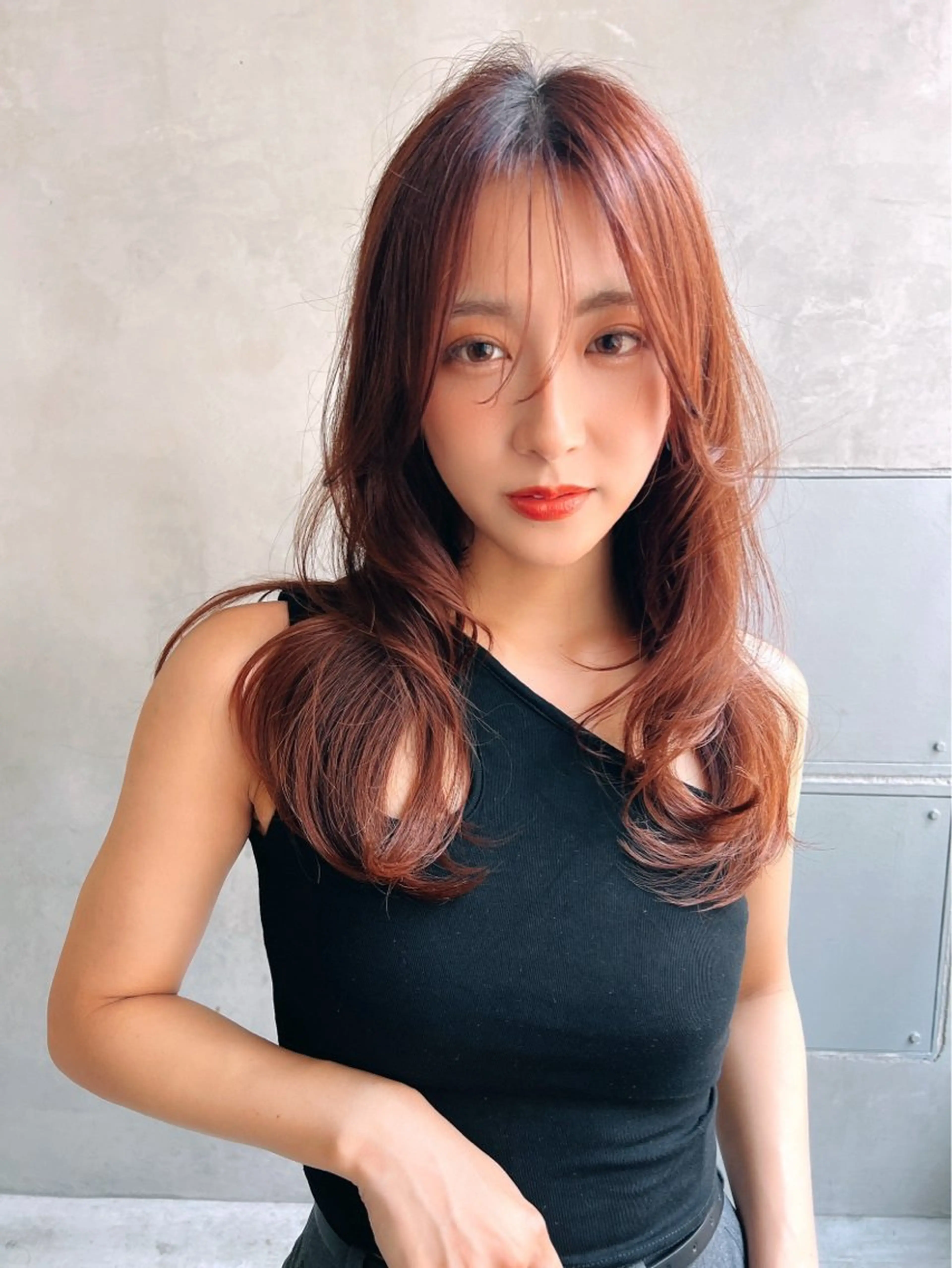 ミディアム カラー ヘアアレンジ ヘアカラー 菅宮 皐のヘアスタイル