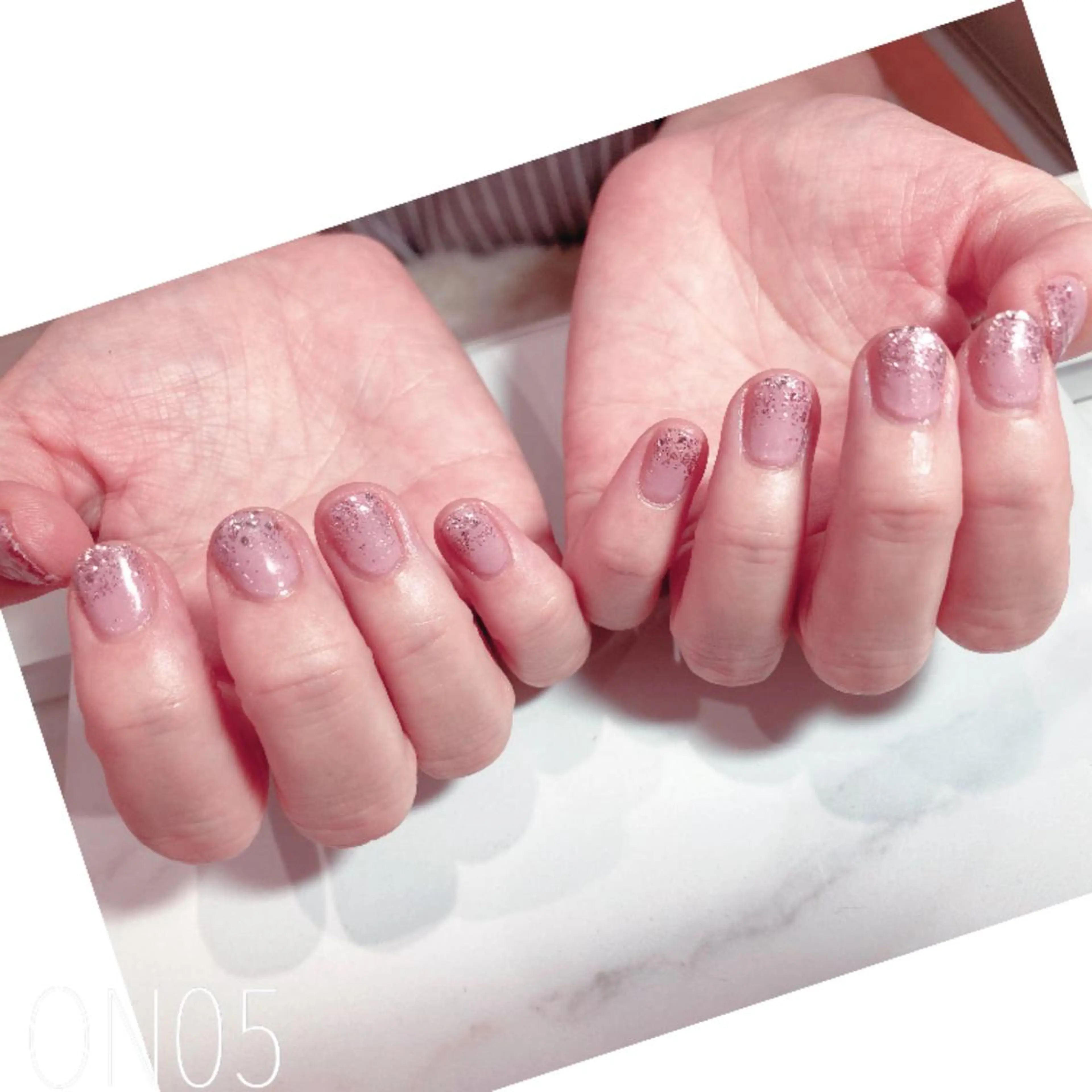 ネイル 園 寛子 （ネイリスト）のネイルデザイン