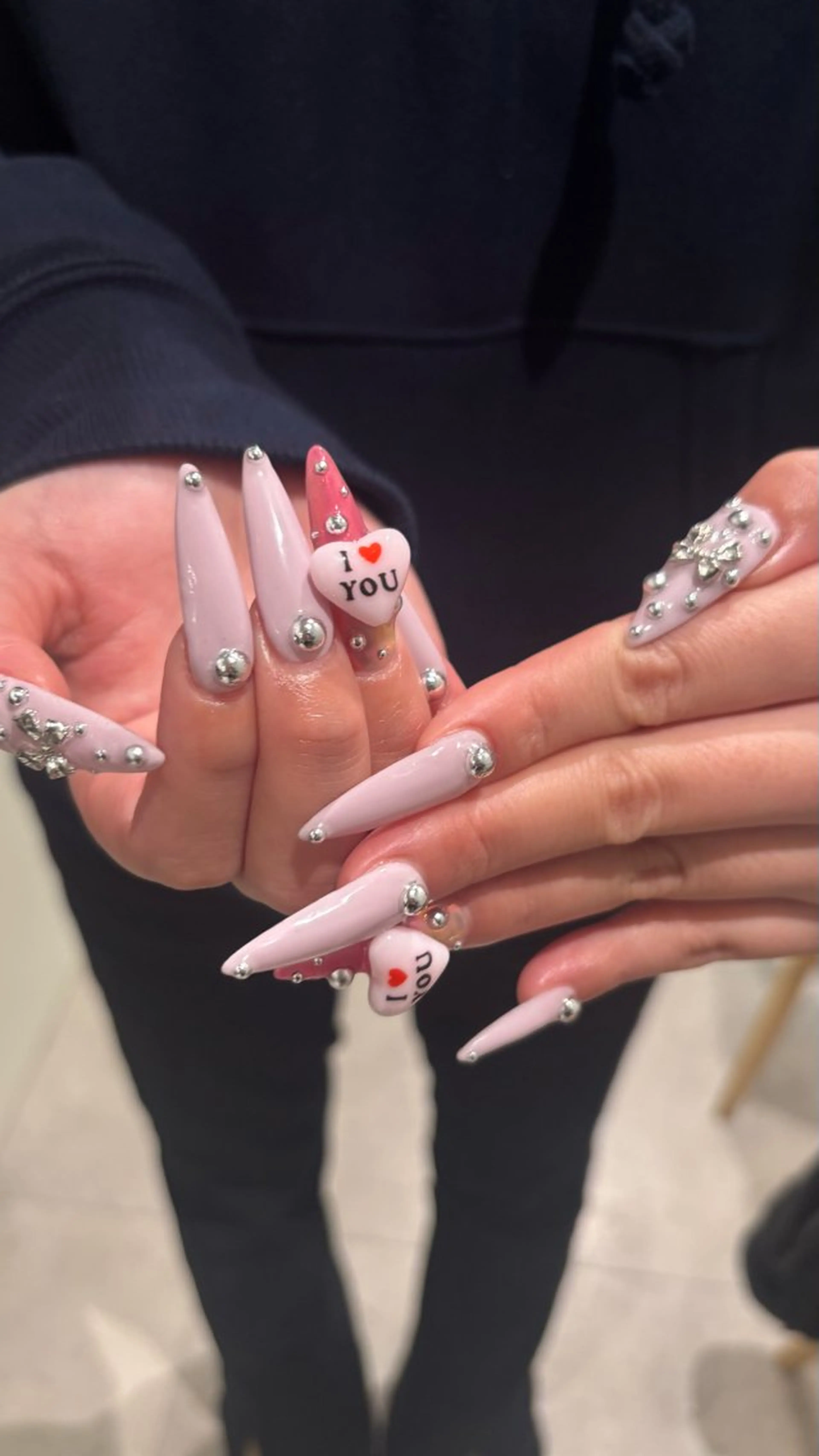 ネイル ピンク ハンドネイル 🐬Cxxu° Nail✝️のネイルデザイン