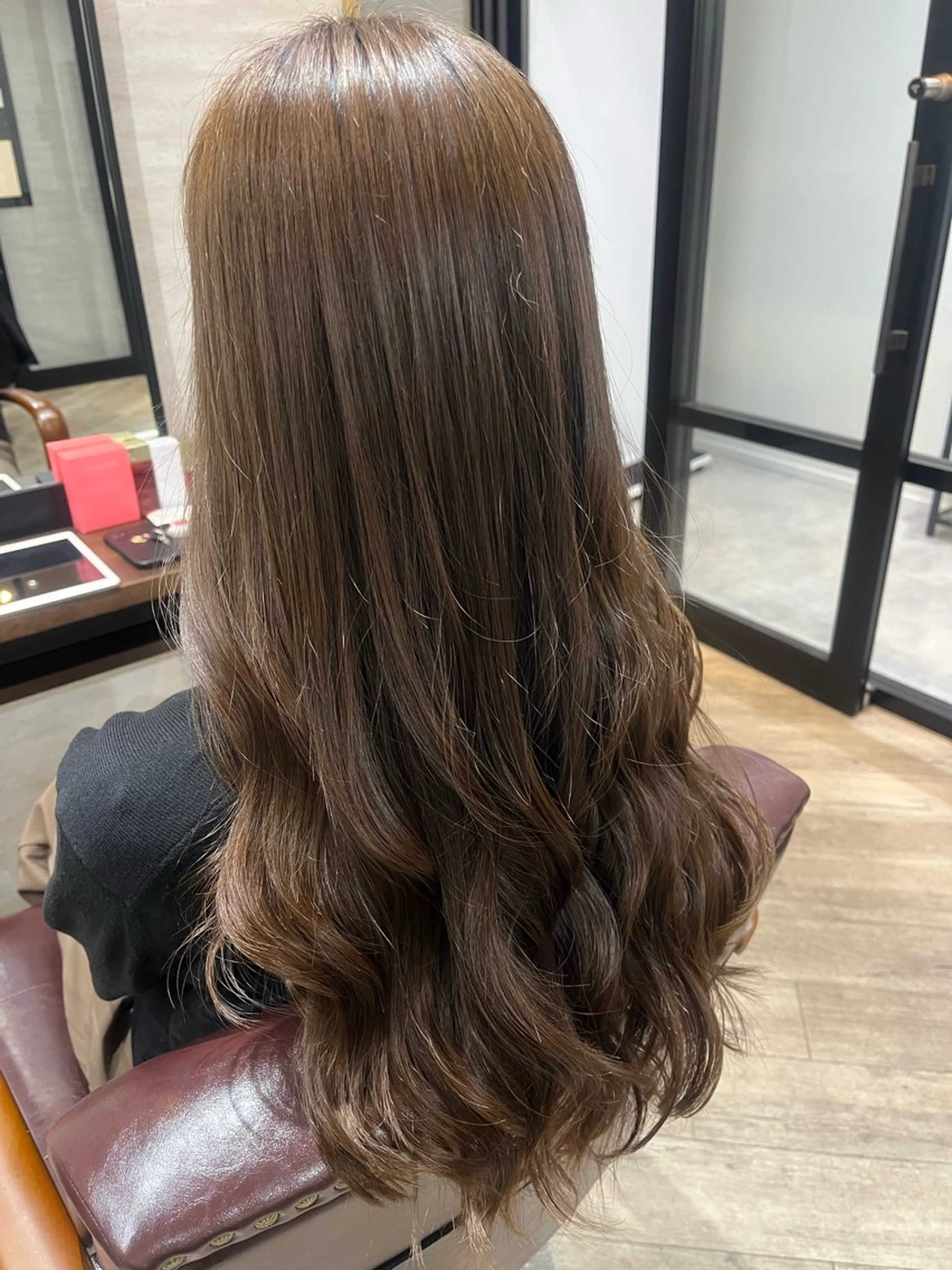 ロング カラー アッシュ アッシュグレー アッシュグレージュ グレージュ ヘアカラー トリートメント 🫧ぷる艶カラー🫧 Yuubi🦩のヘアスタイル