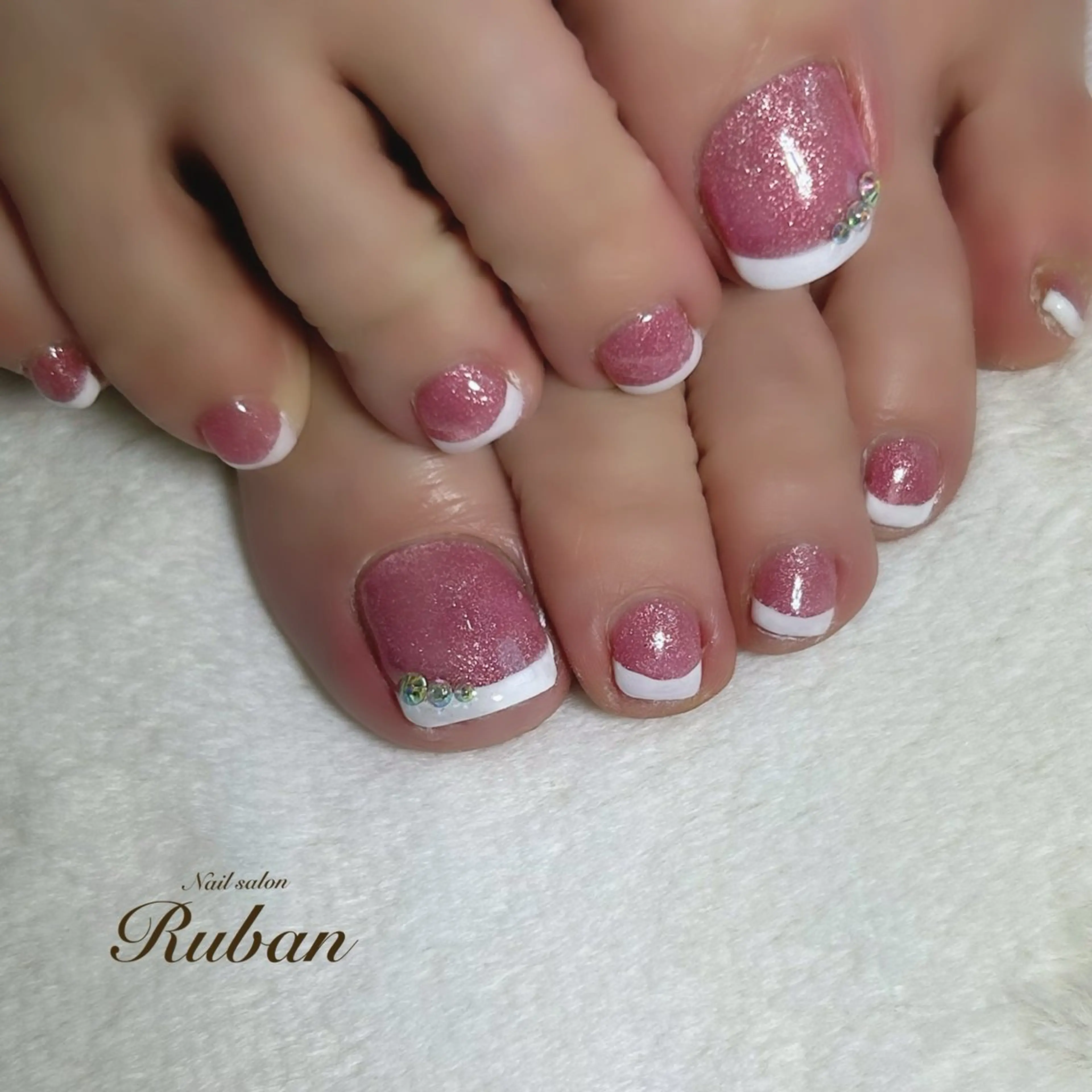 ネイル フットネイル フレンチネイル マグネットネイル Nail salon Rubanのネイルデザイン