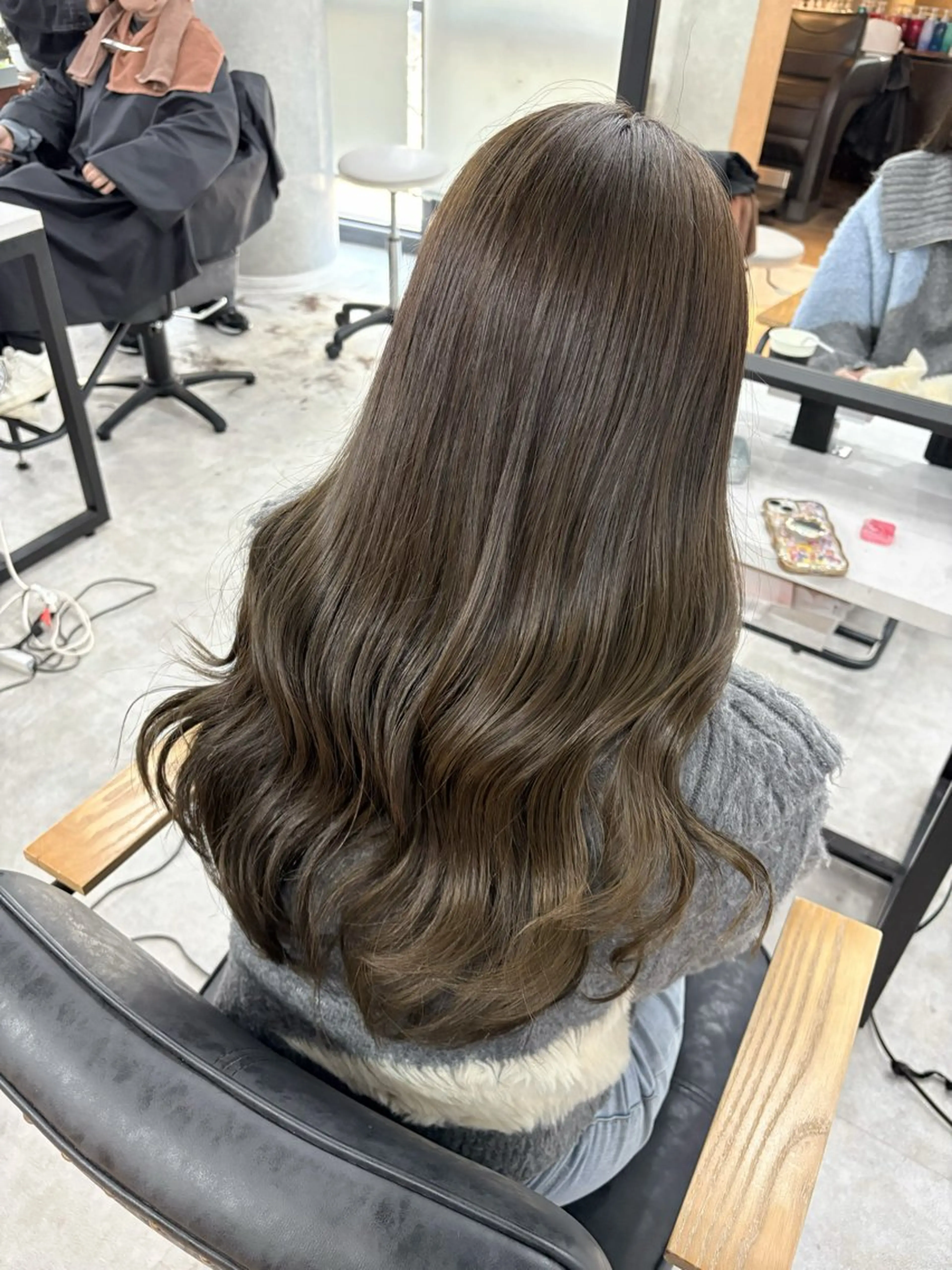 似合わせカット＋髪質改善カラーの写真