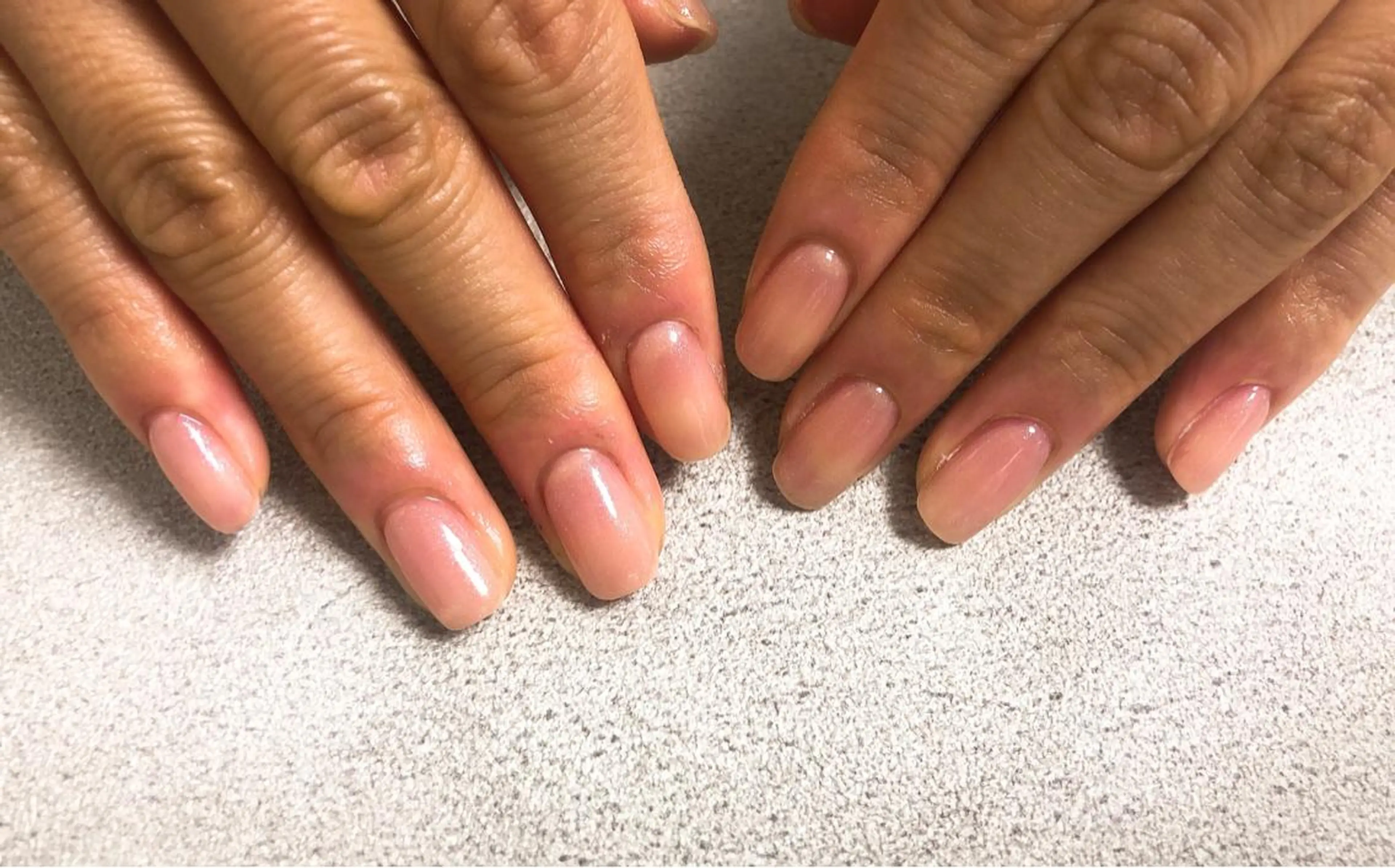 ネイル ラメ(グリッター) ピンク ハンドネイル mogunail &blowのネイルデザイン