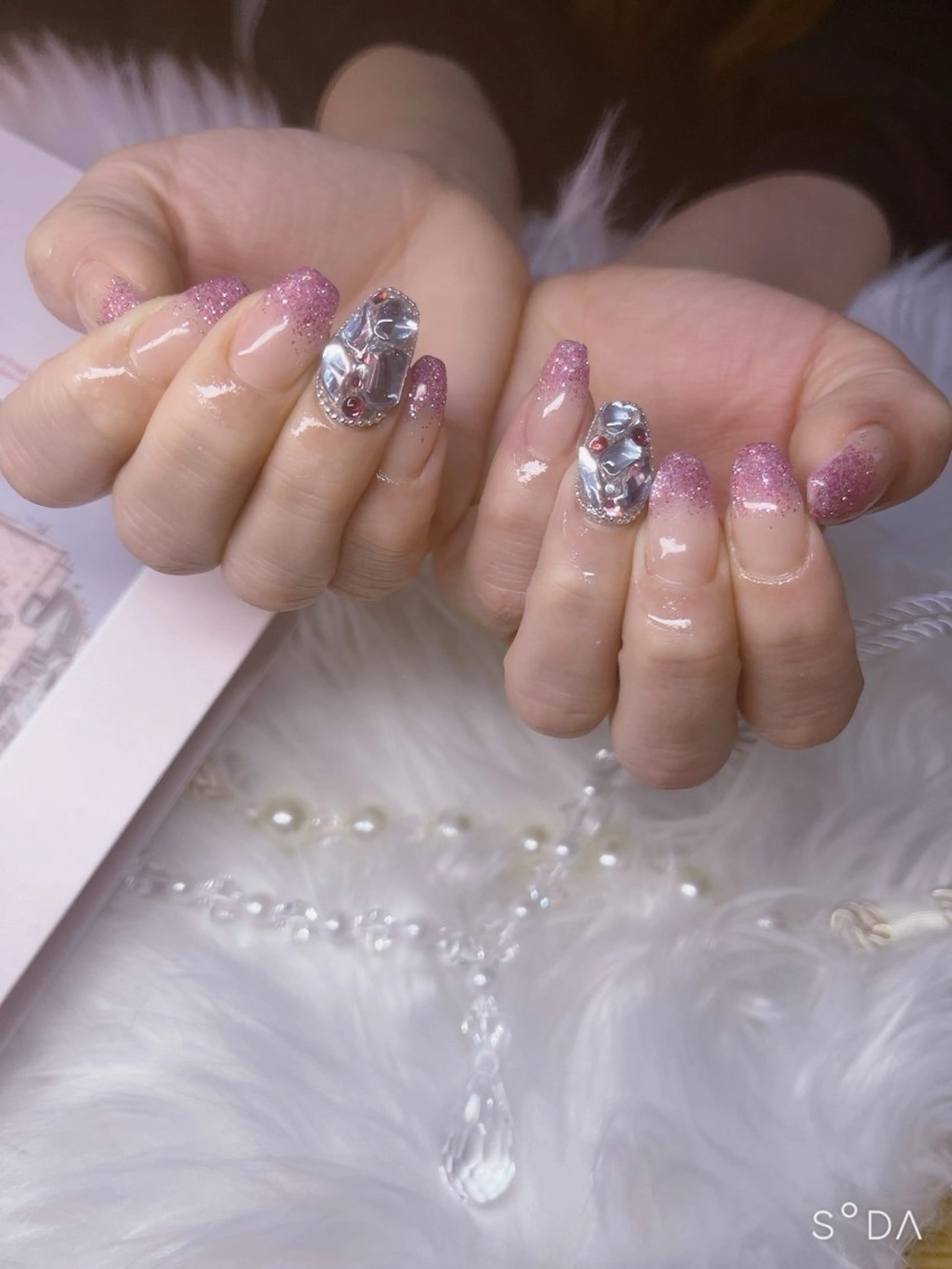 ネイル ハンドネイル CARAT カラットのネイルデザイン