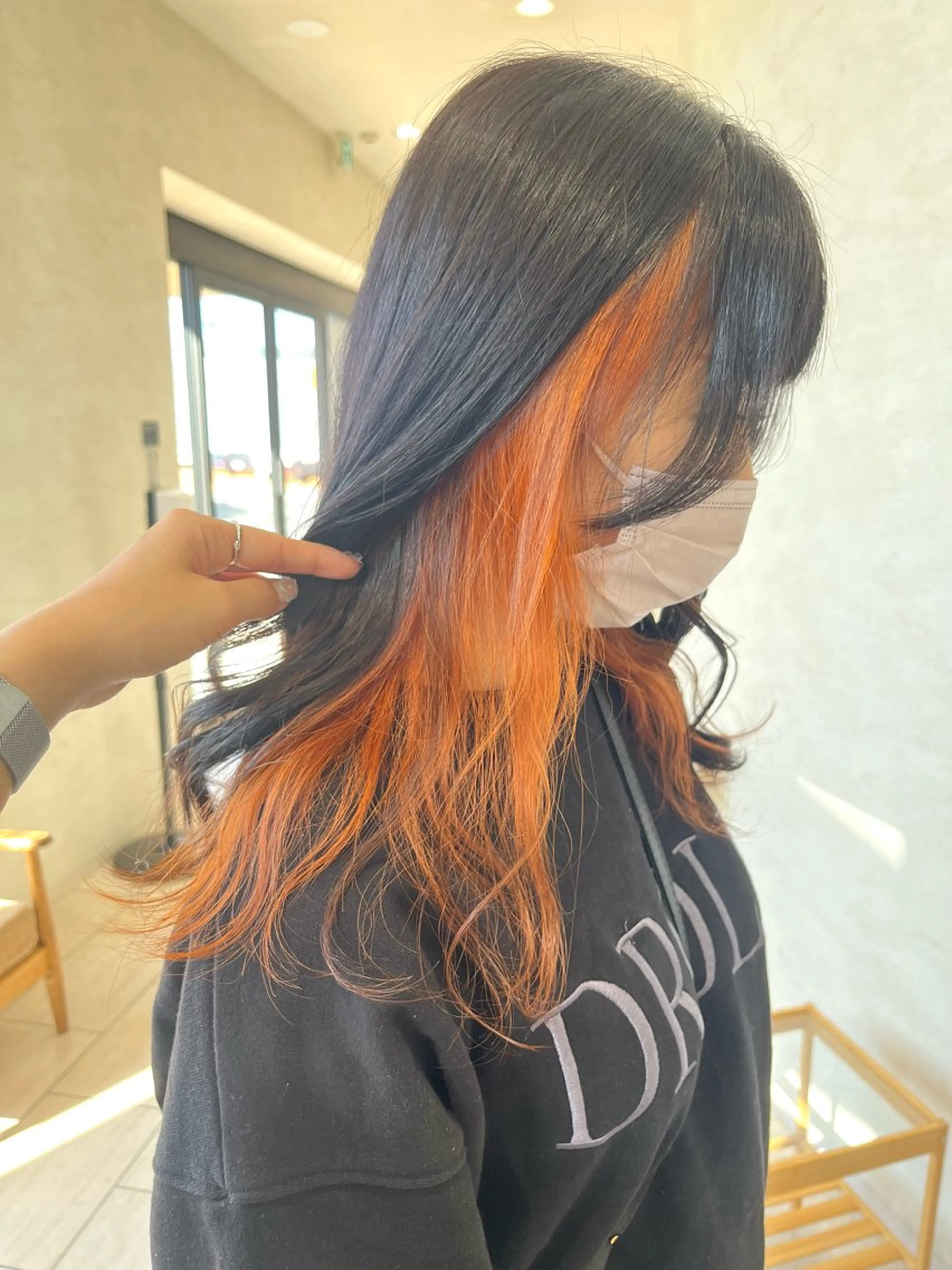 ロング カラー miku/ 透明感カラーのヘアスタイル