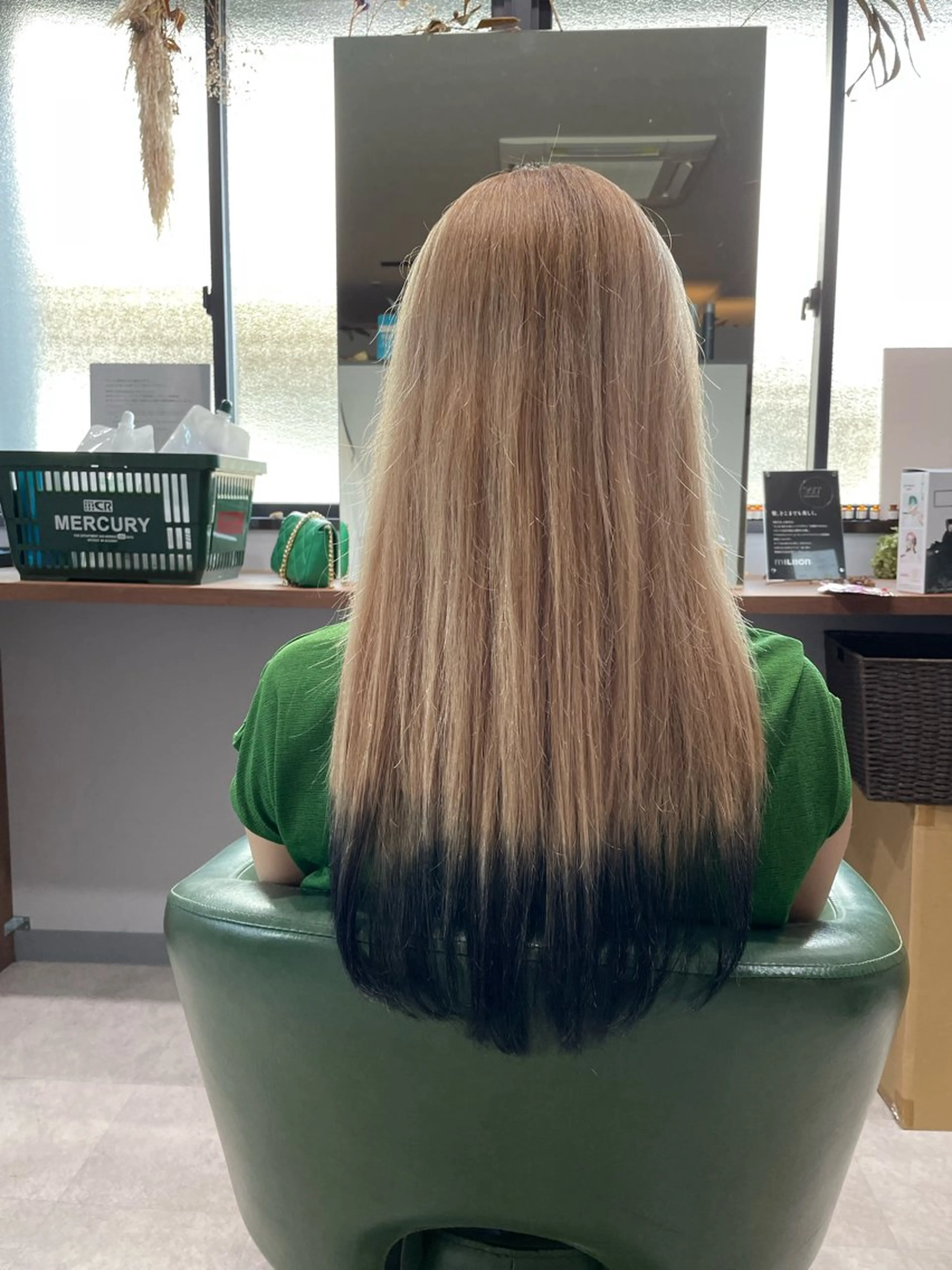 ロング カラー ヘアカラー 今雪 聡美のヘアスタイル