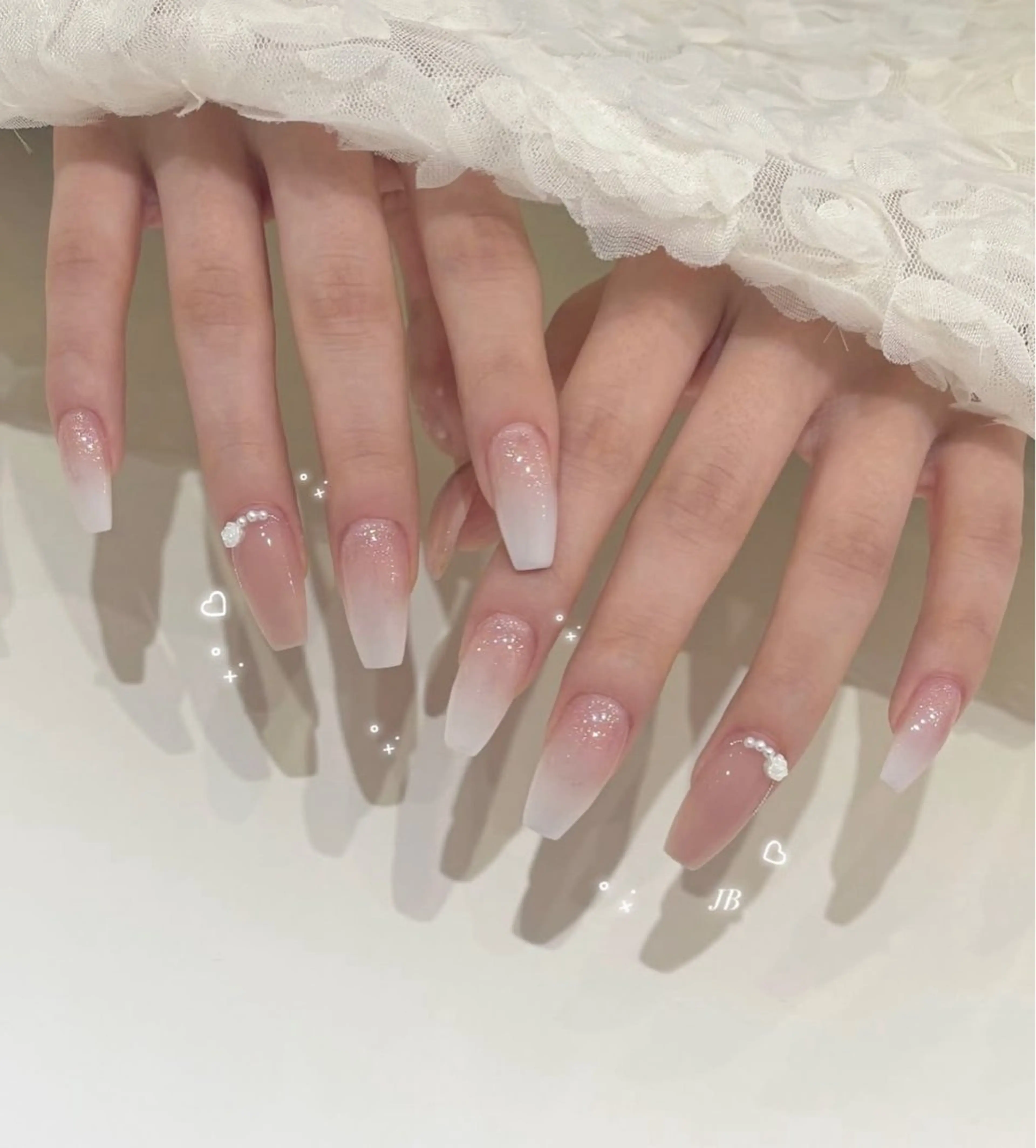 カラー 透明感カラー グラデーションカラー ハンドネイル AIN Nailのネイルデザイン