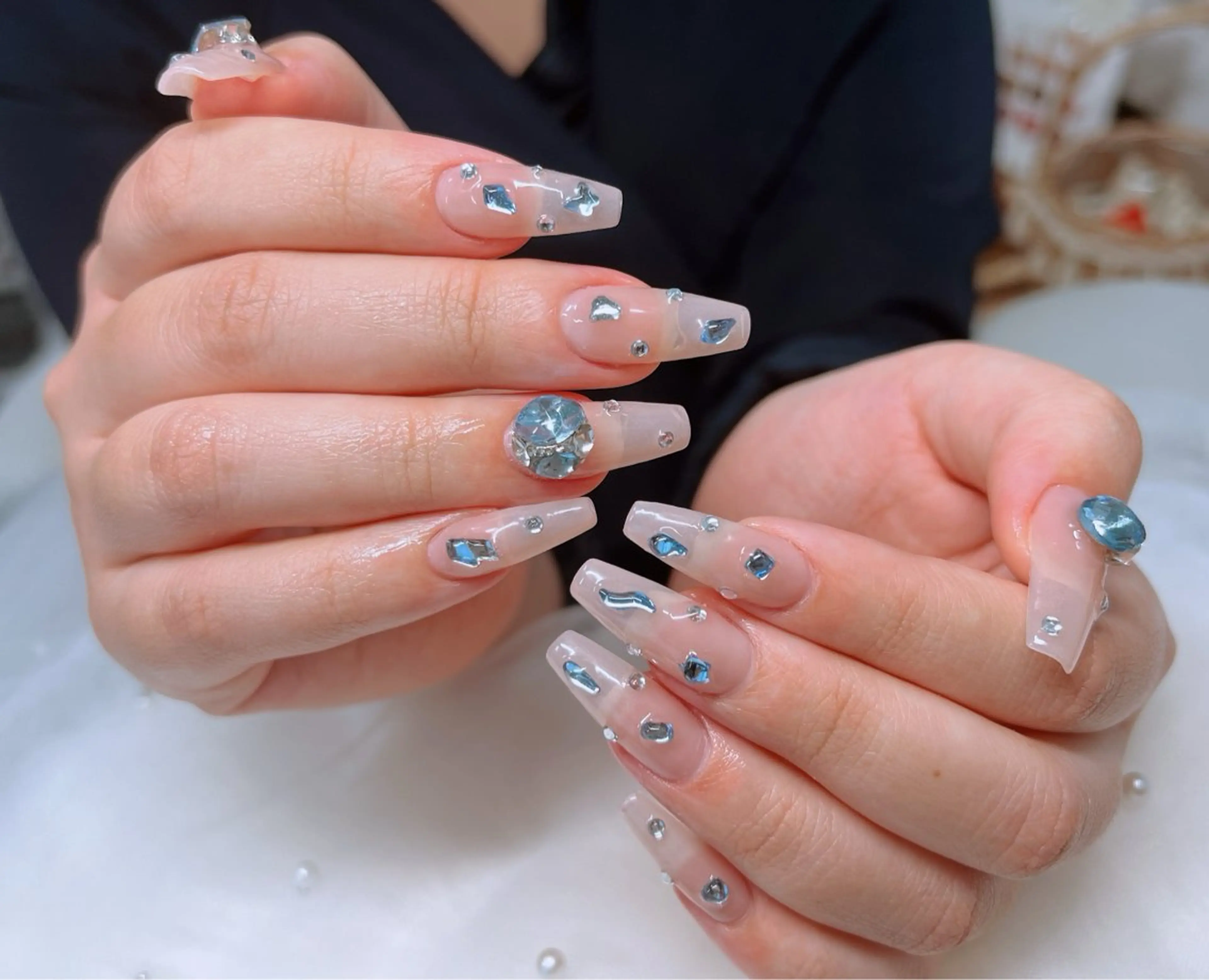 ネイル 長さ出し フットネイル フレンチネイル 韓国ネイル ロングネイル Lee _nailのネイルデザイン