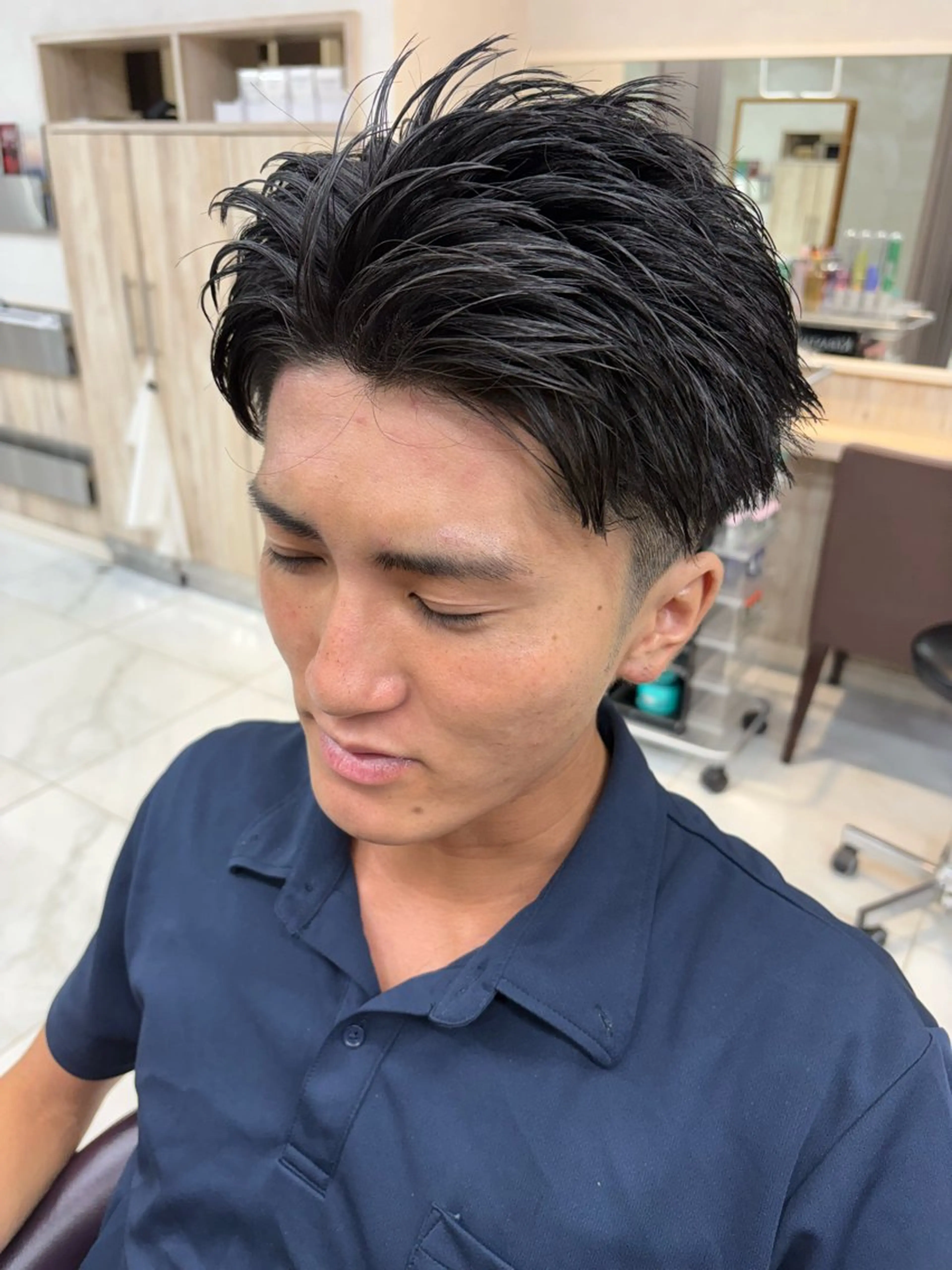 ショート メンズ 刈り上げ 【GRANDEUR】 石橋亜嘉史のヘアスタイル