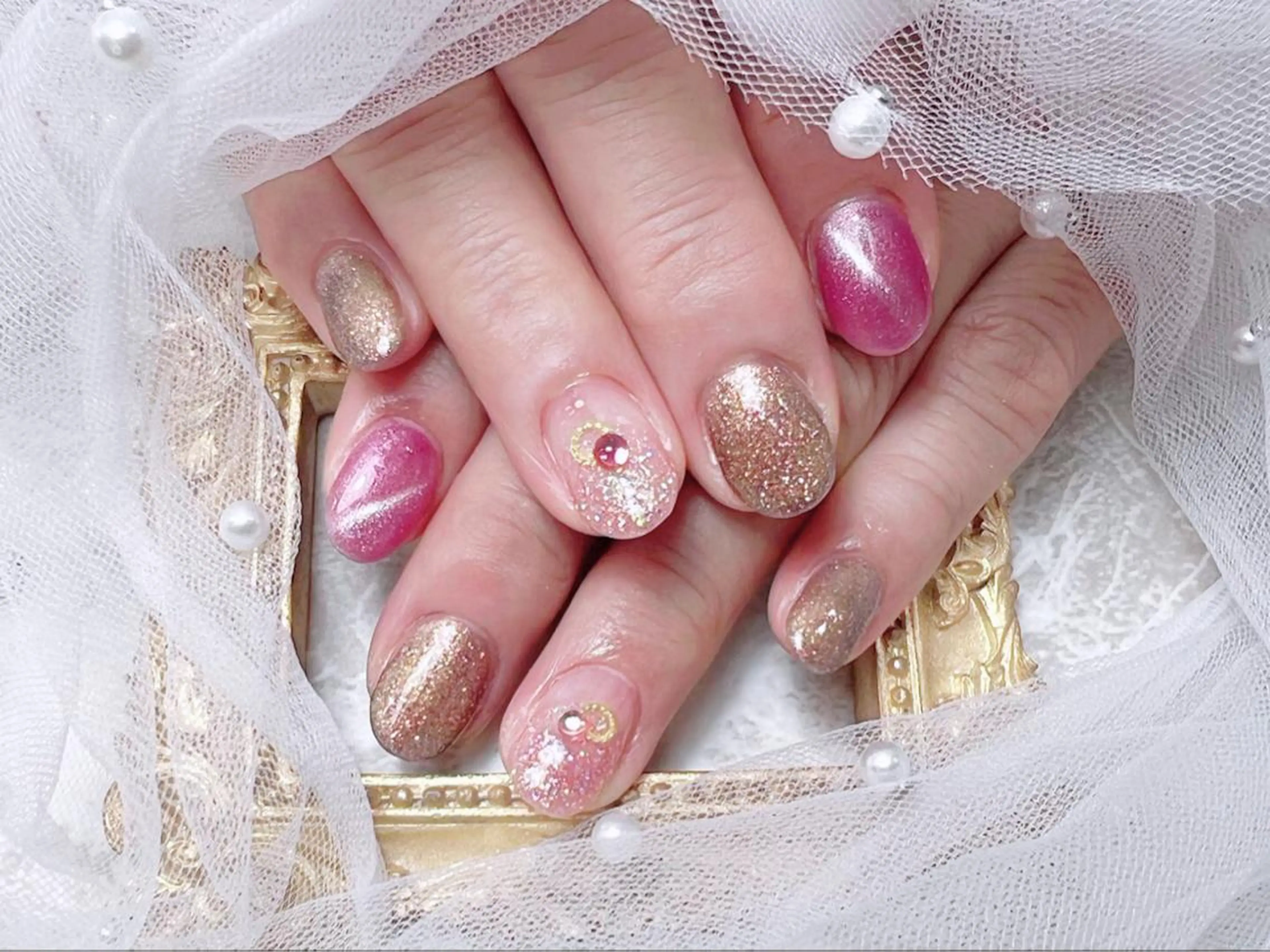 ネイル ハンドネイル マジックミラー所属・マジック ミラーのネイルデザイン