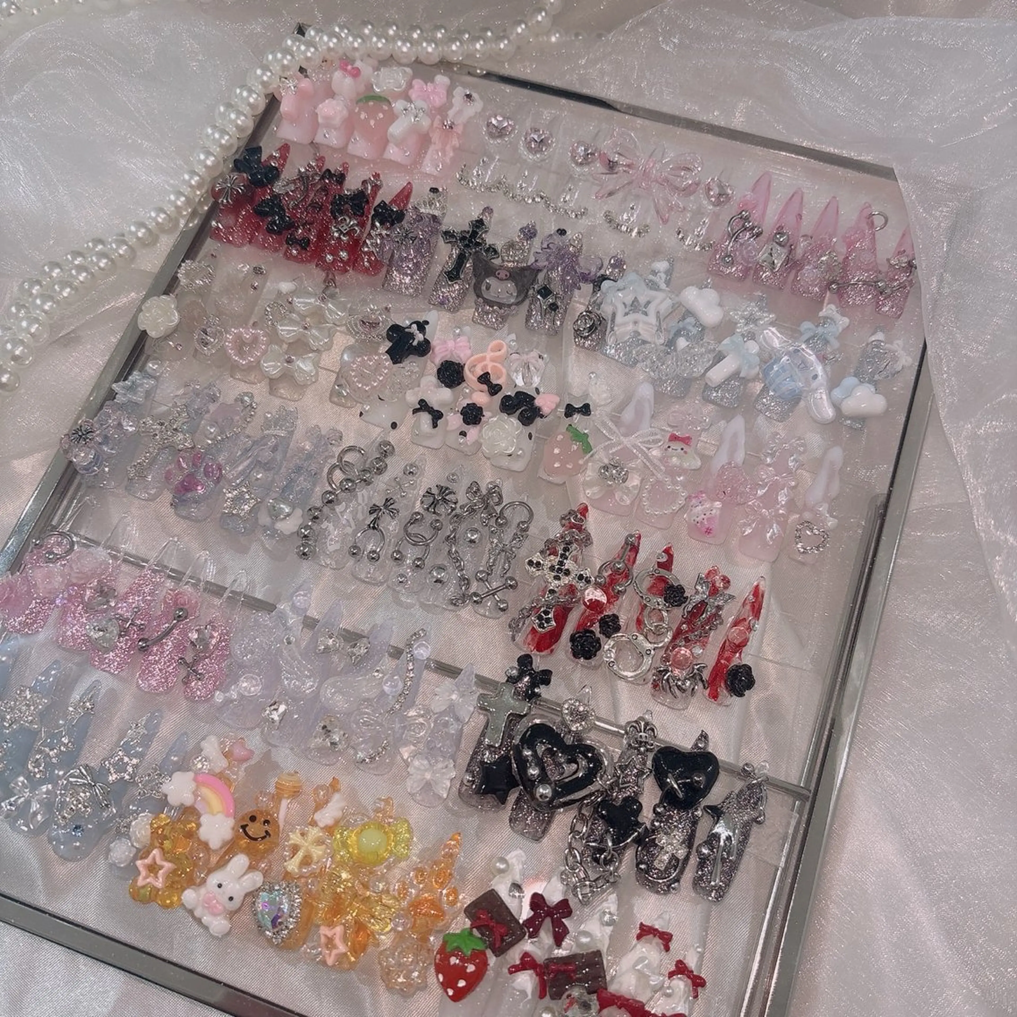 ネイル ハンドネイル mitsuki .のネイルデザイン