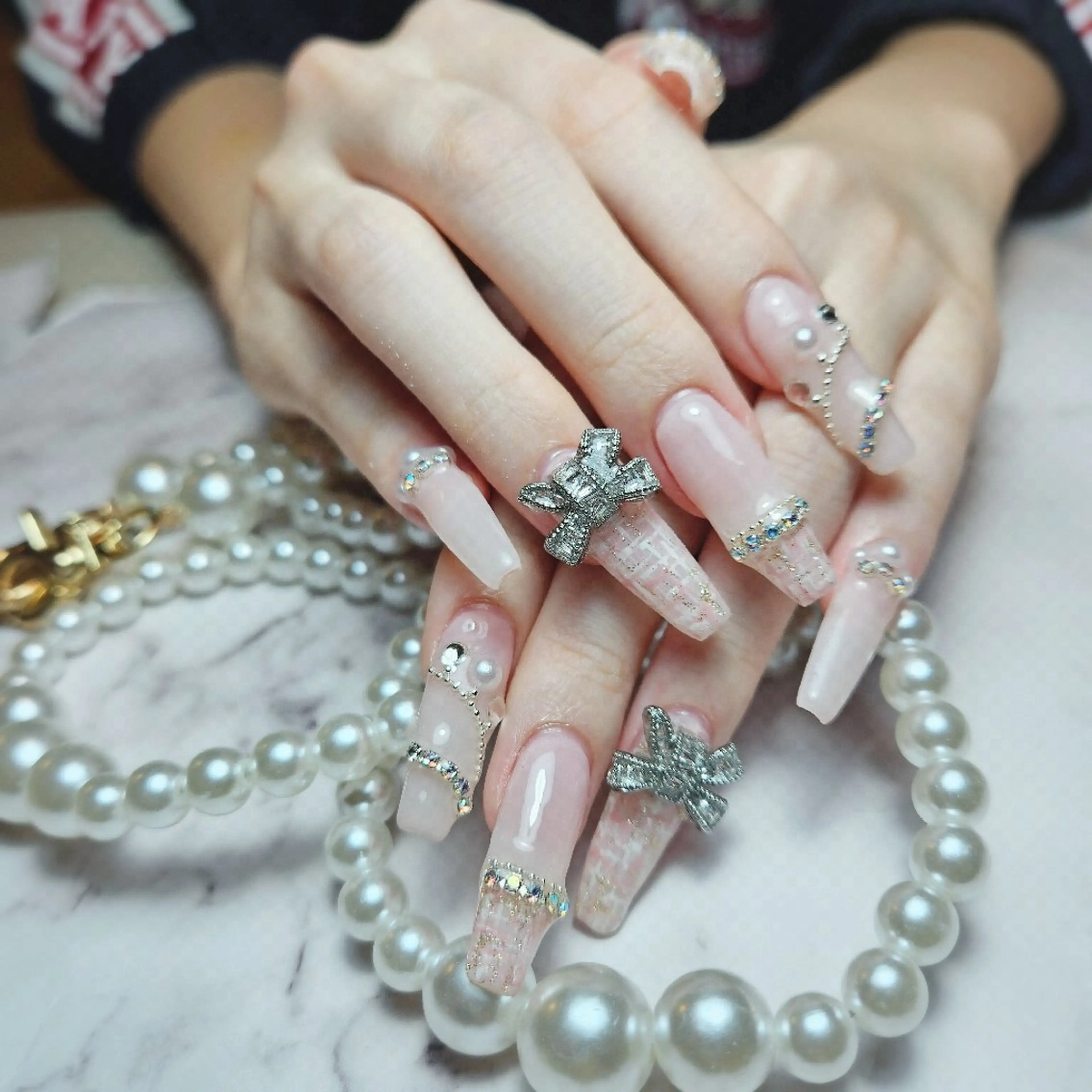 ネイル 🌈Yun nail hyejin💋のネイルデザイン