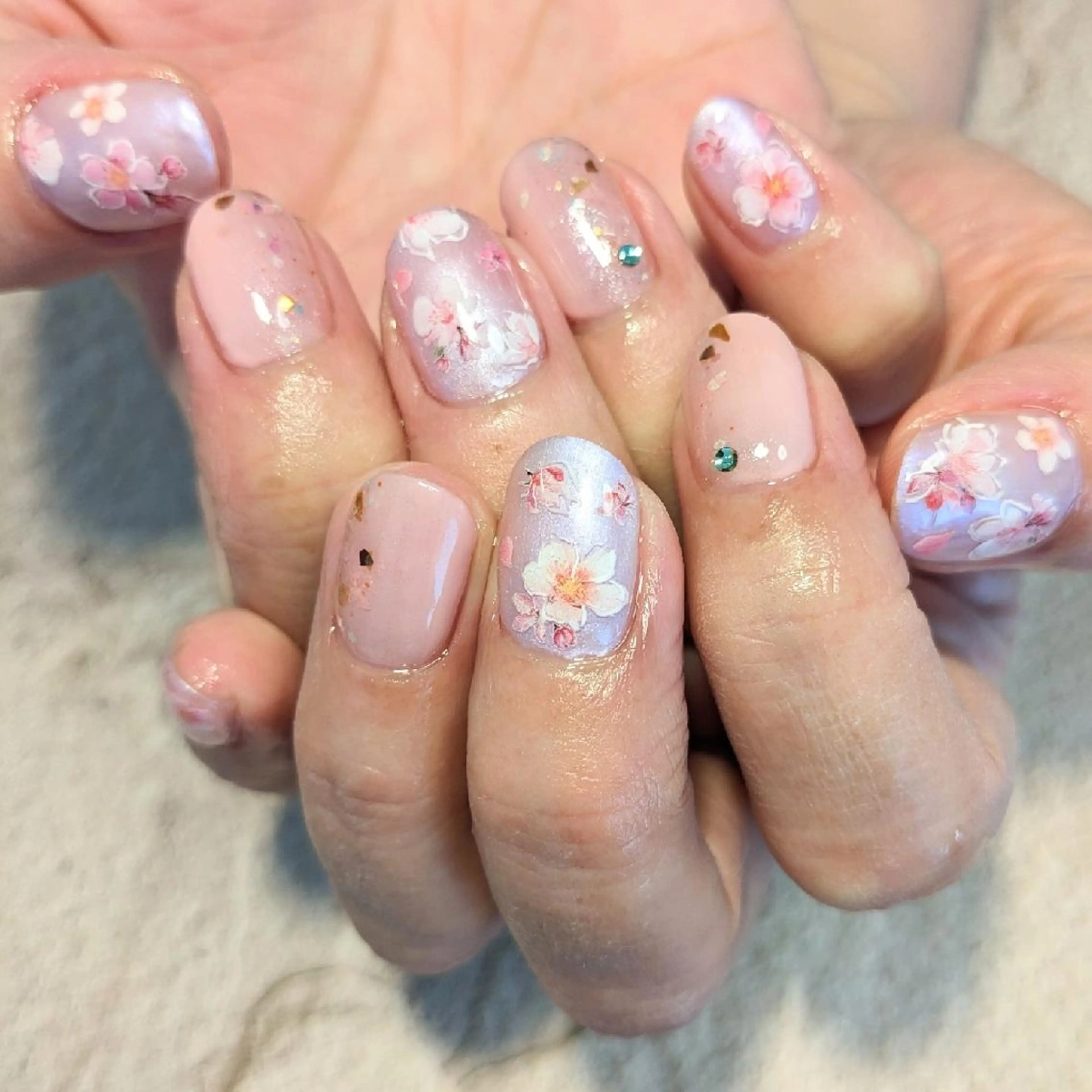 ネイル ｱｲﾗｯｼｭ ﾈｲﾙ ｻﾛﾝ つけるのマツエク・マツパデザイン